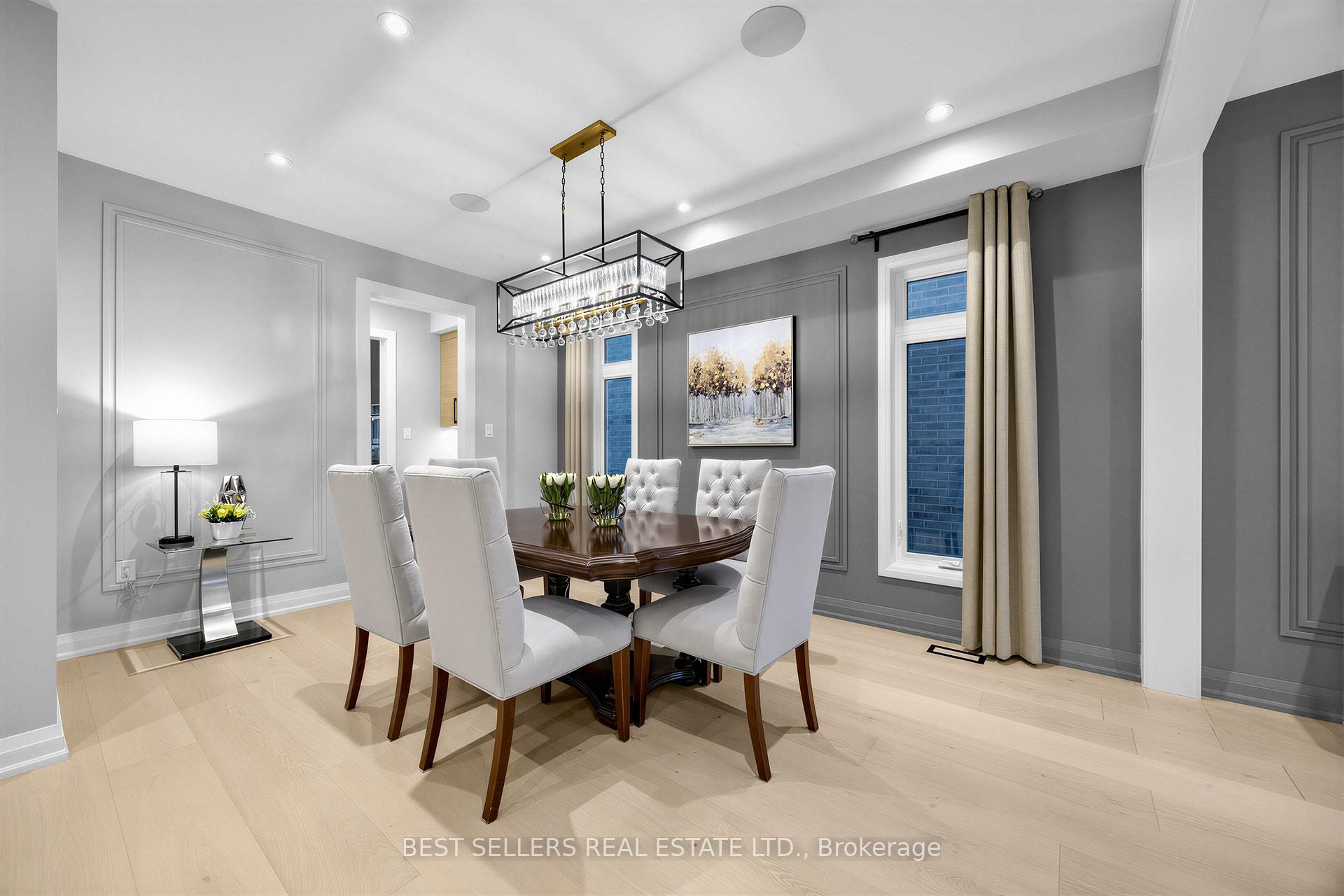 Photo 5 of 395 Klein Circle, Hamilton, Meadowlands — HOMEH