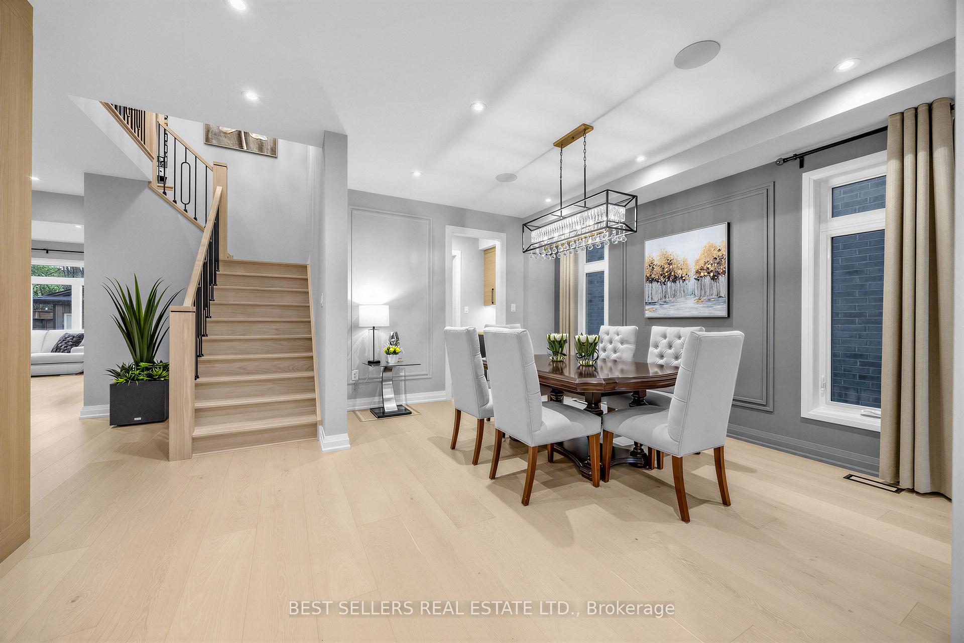 Photo 7 of 395 Klein Circle, Hamilton, Meadowlands — HOMEH