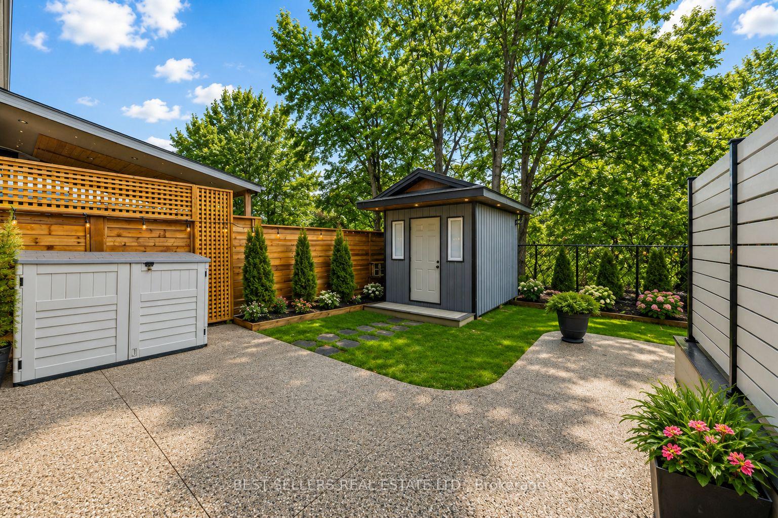 Photo 36 of 395 Klein Circle, Hamilton, Meadowlands — HOMEH