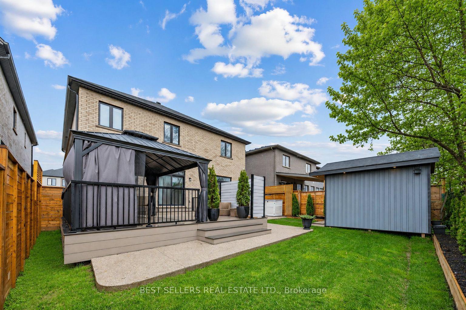 Photo 37 of 395 Klein Circle, Hamilton, Meadowlands — HOMEH