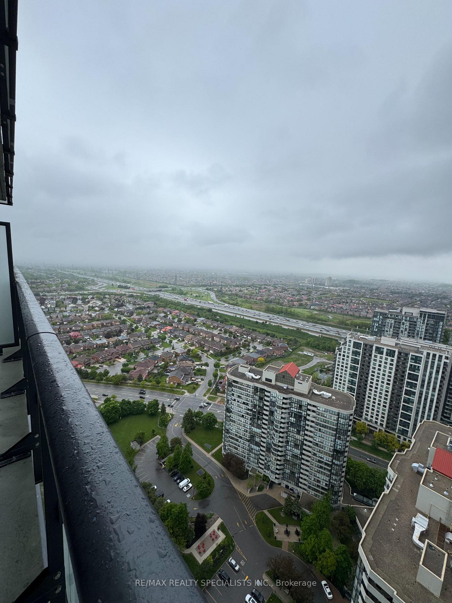 Photo 26 of Unit 3610, 430 Square One Drive, Mississauga, City Centre — HOMEH