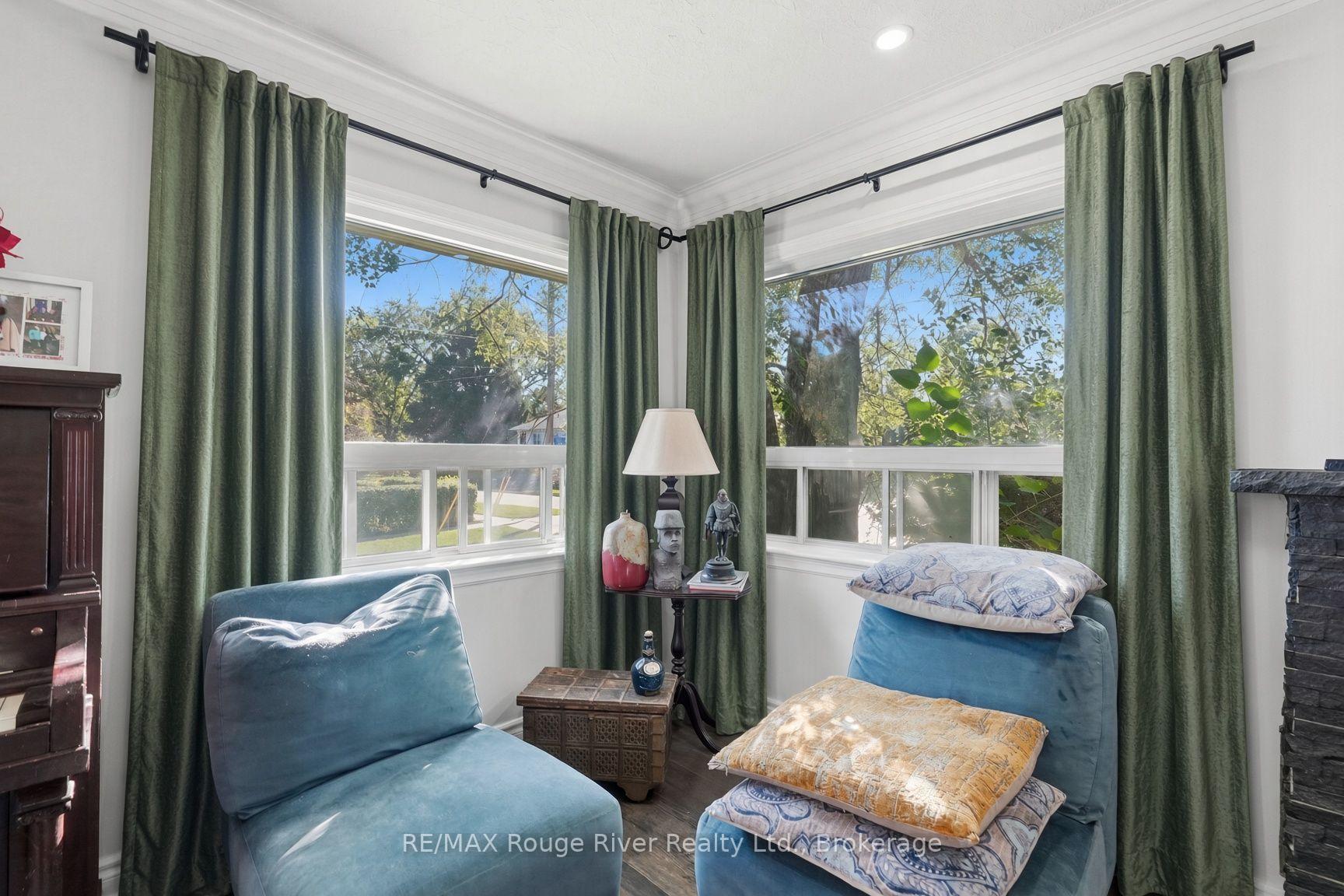 Photo 5 of 42 Anson Avenue, Scarborough, Cliffcrest — HOMEH