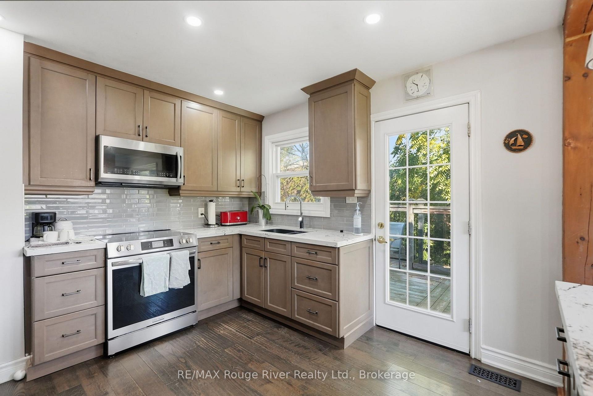 Photo 11 of 42 Anson Avenue, Scarborough, Cliffcrest — HOMEH