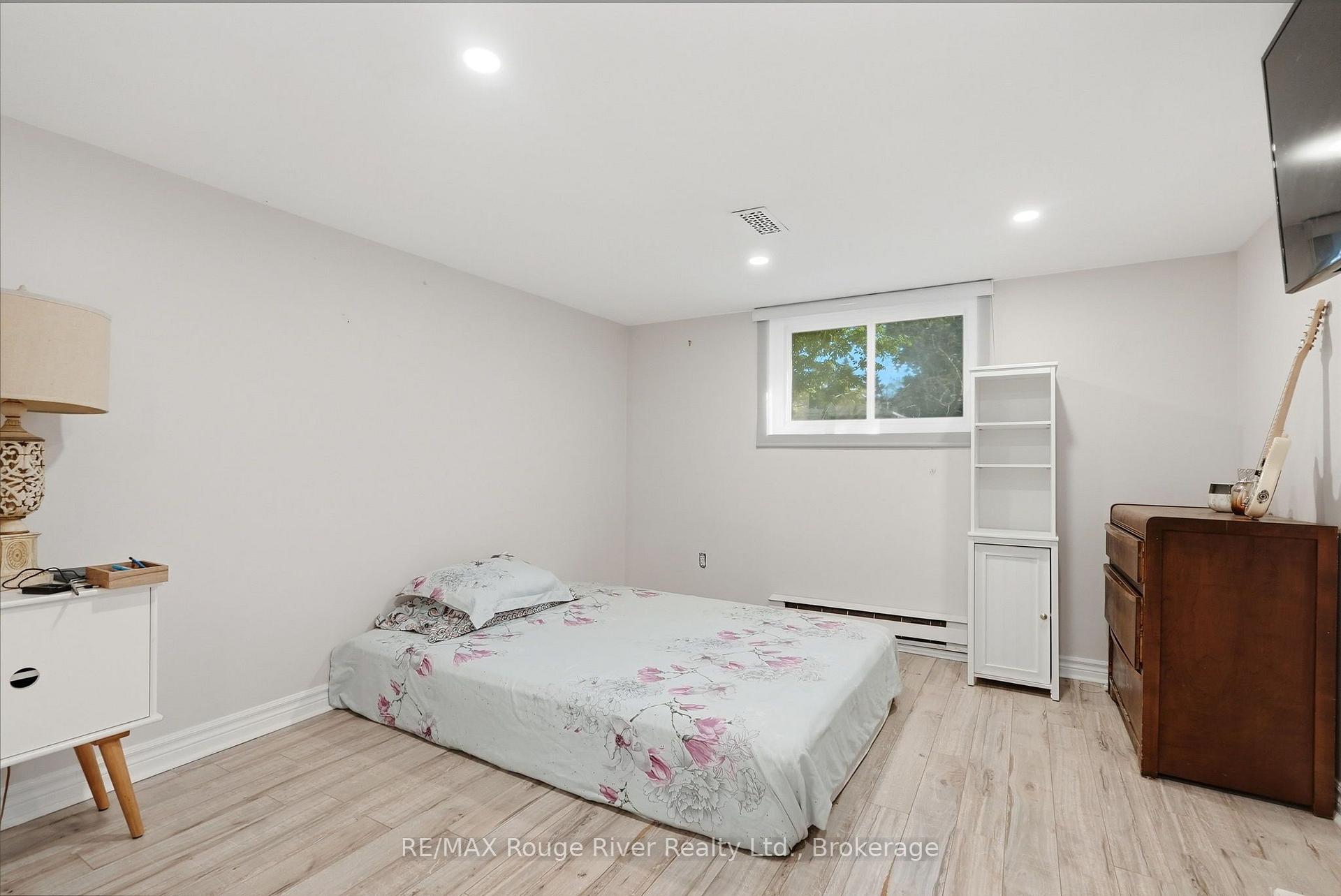 Photo 21 of 42 Anson Avenue, Scarborough, Cliffcrest — HOMEH