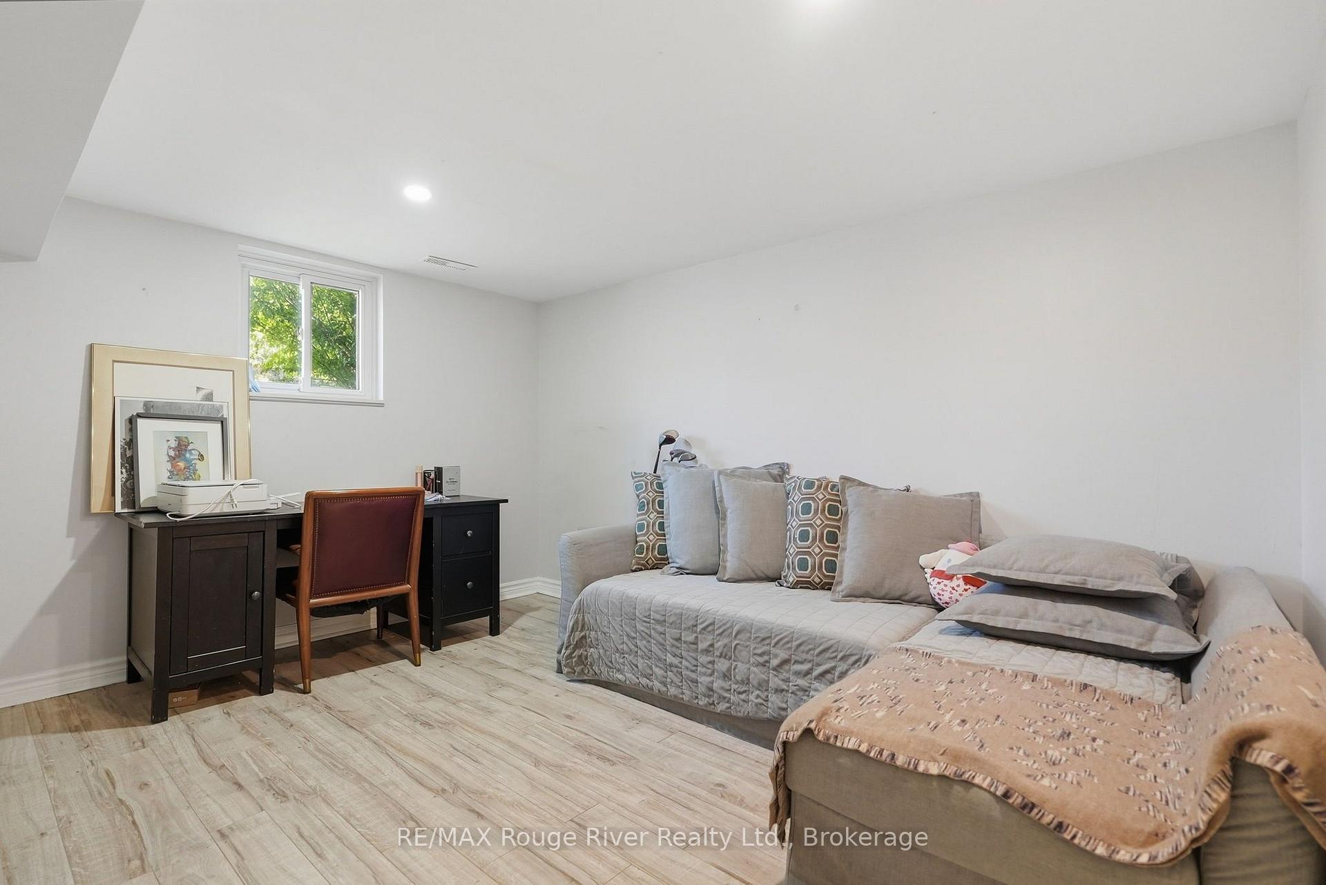 Photo 25 of 42 Anson Avenue, Scarborough, Cliffcrest — HOMEH
