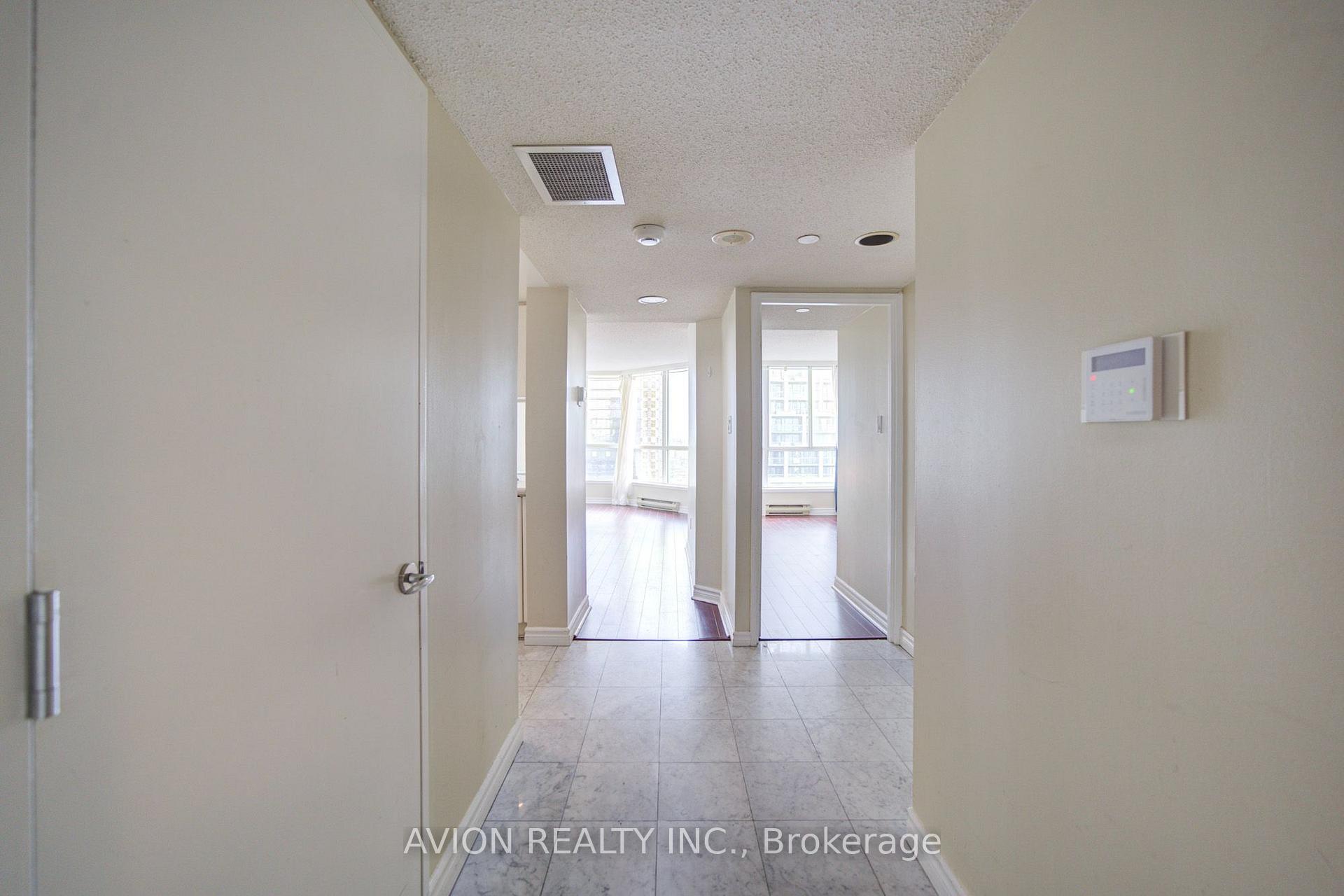 Photo 7 of Unit 3108, 38 Elm Street, Toronto, Bay Street Corridor — HOMEH