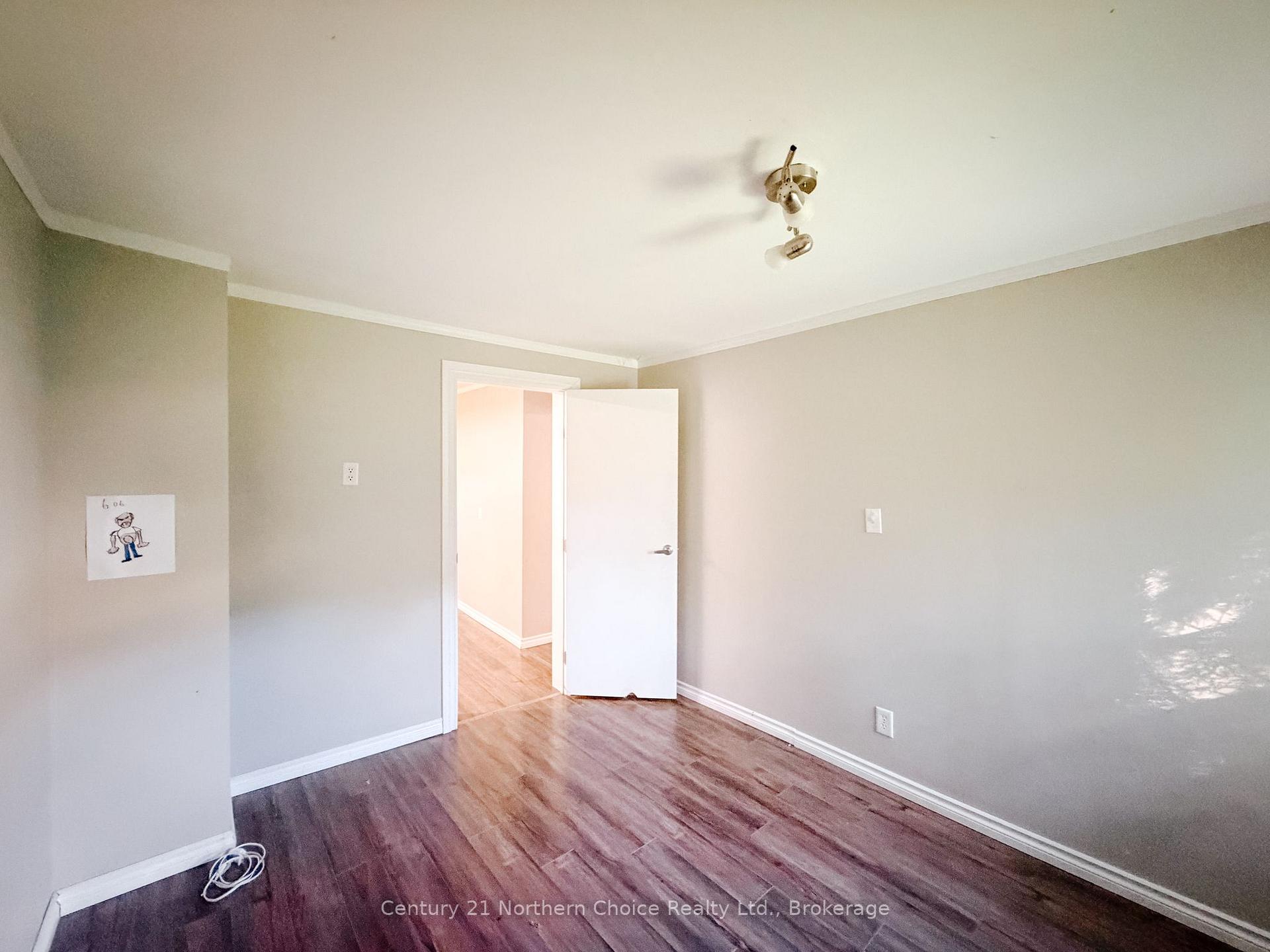 Photo 18 of 1509 Agur Street, Kenora, Lakeside — HOMEH
