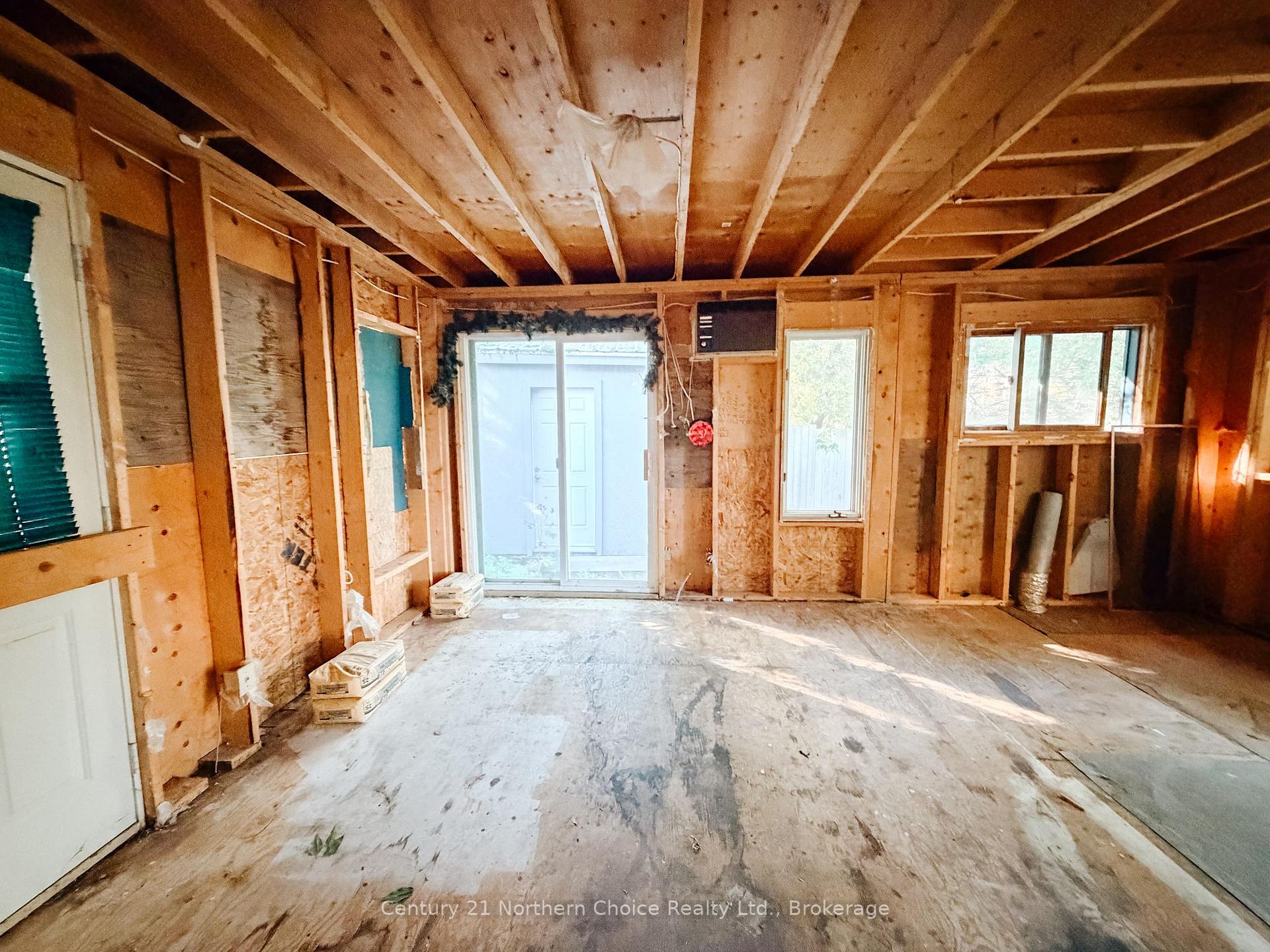 Photo 26 of 1509 Agur Street, Kenora, Lakeside — HOMEH