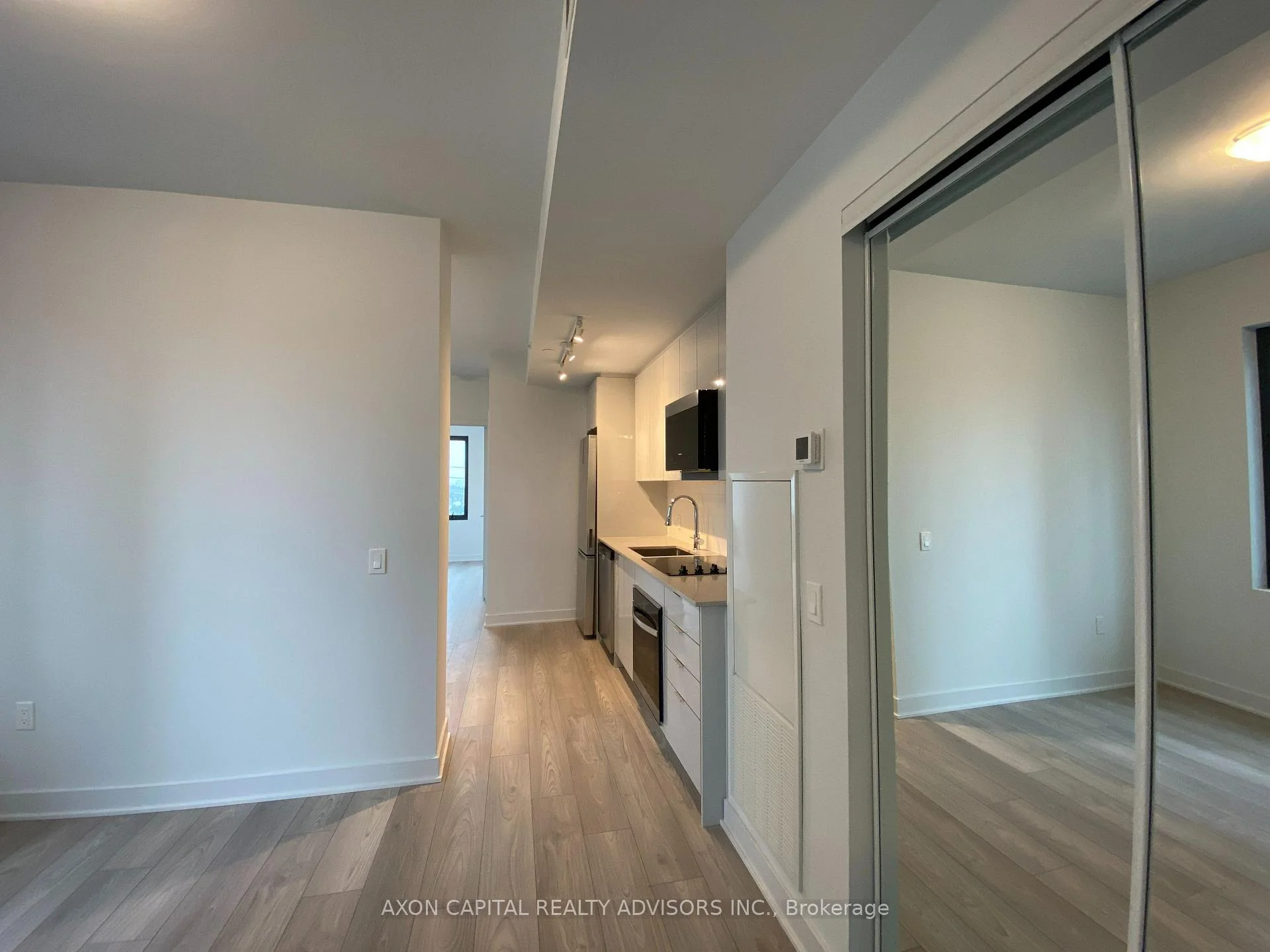 Photo 9 of Unit 507, 2920 Highway 7 Road, Vaughan, Concord — HOMEH