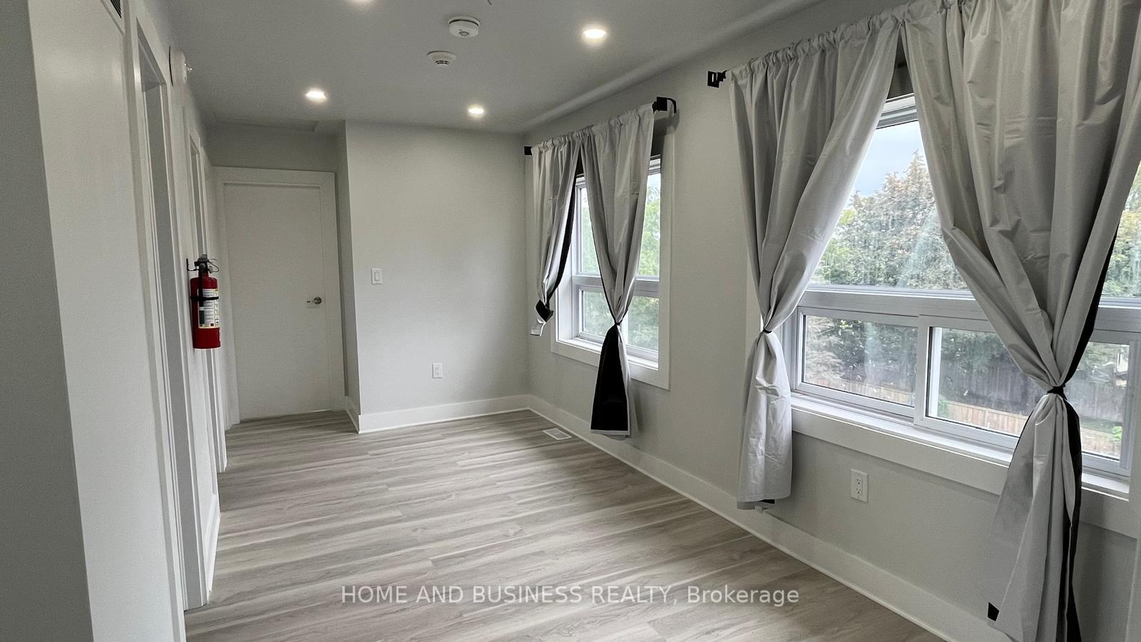 Photo 20 of Unit 2, 2 patricia Street, Thorold, Thorold Downtown — HOMEH
