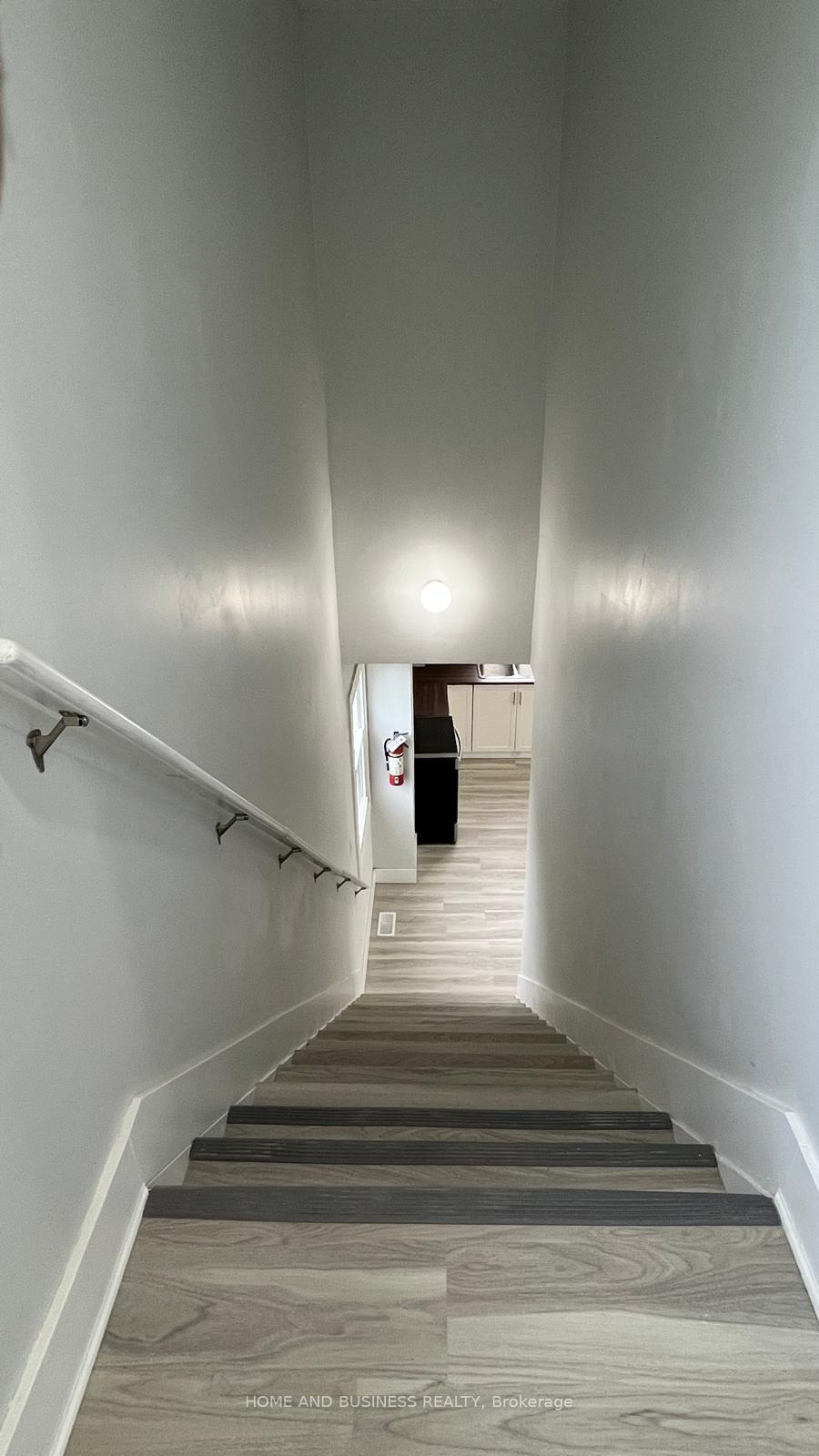 Photo 23 of Unit 2, 2 patricia Street, Thorold, Thorold Downtown — HOMEH
