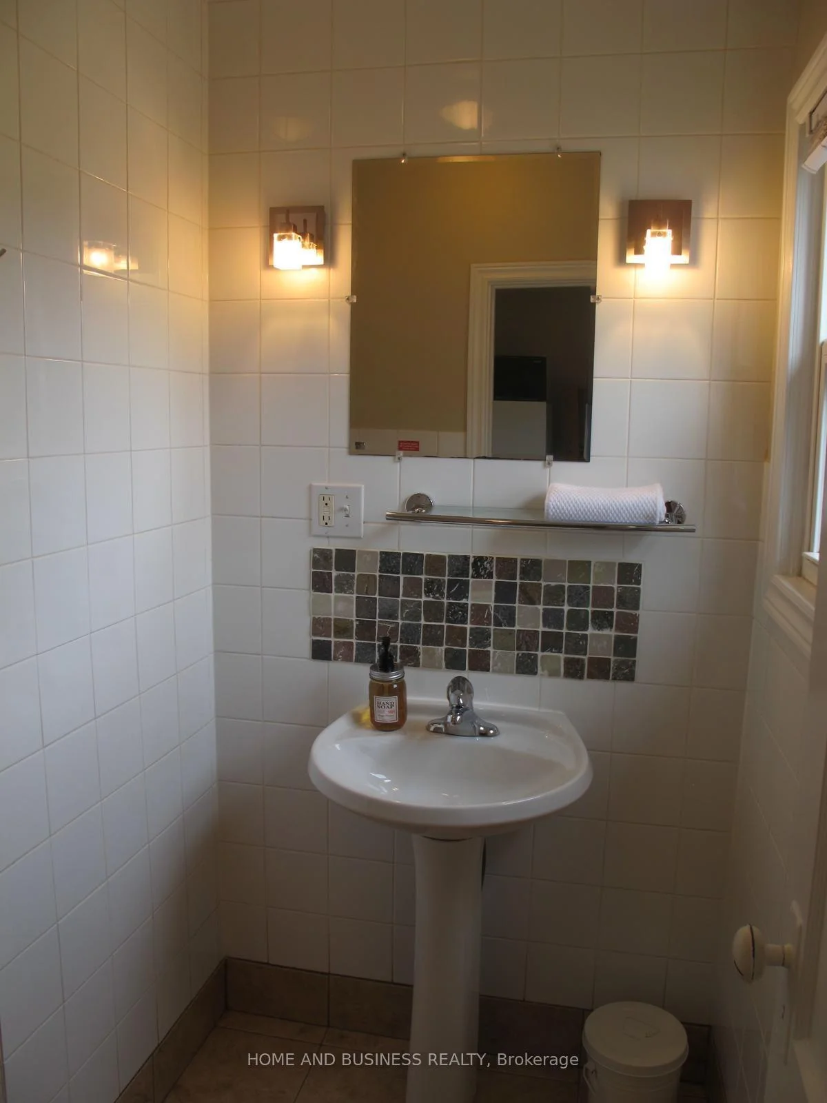 Photo 7 of Unit 2, 2 patricia Street, Thorold, Thorold Downtown — HOMEH