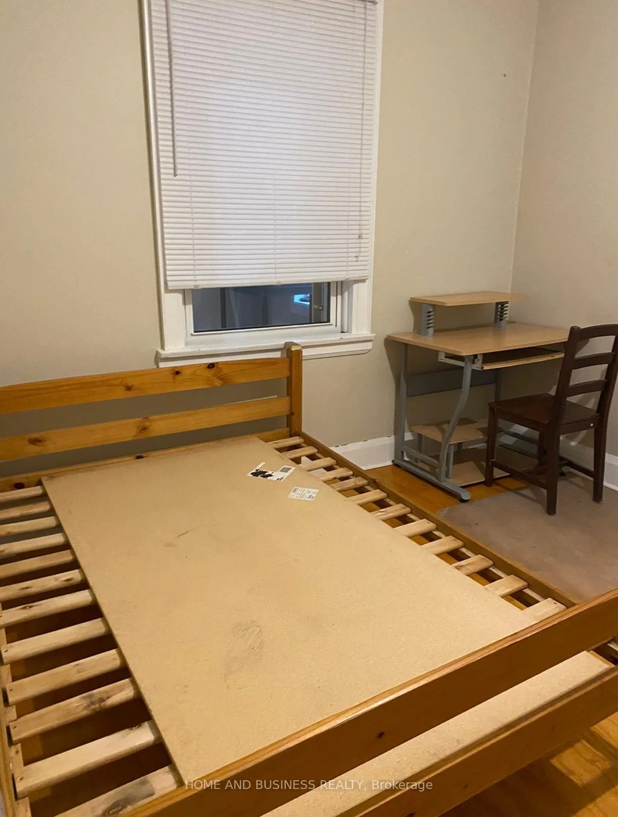Photo 10 of Unit 2, 2 patricia Street, Thorold, Thorold Downtown — HOMEH