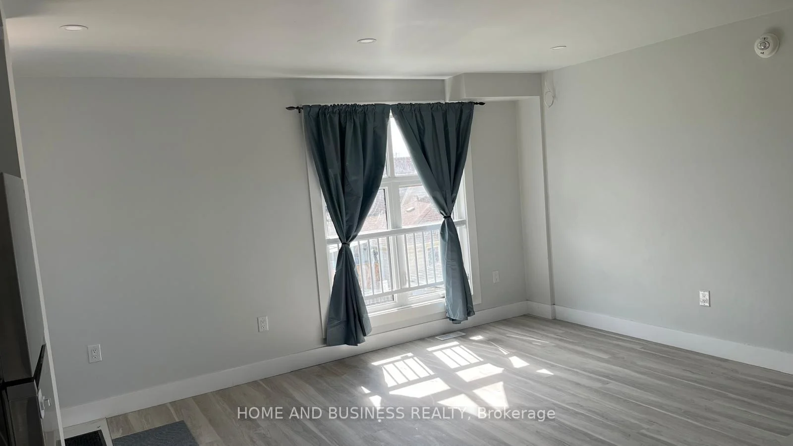 Photo 34 of Unit 2, 2 patricia Street, Thorold, Thorold Downtown — HOMEH