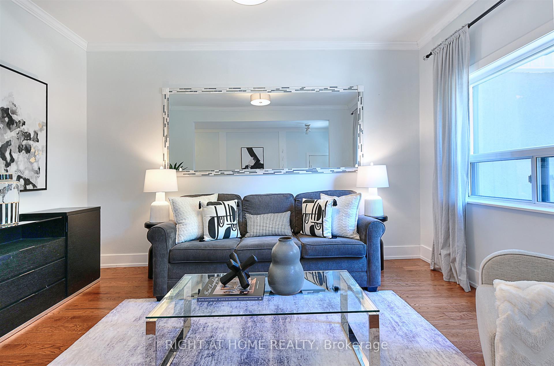 Photo 10 of 183 Earlscourt Avenue, Toronto, Corso Italia-Davenport — HOMEH