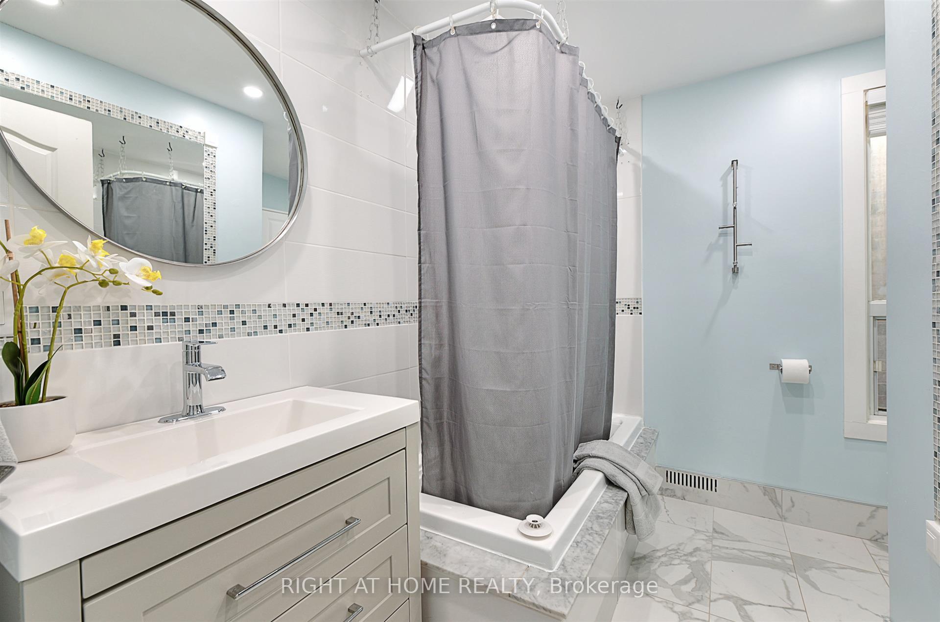 Photo 16 of 183 Earlscourt Avenue, Toronto, Corso Italia-Davenport — HOMEH