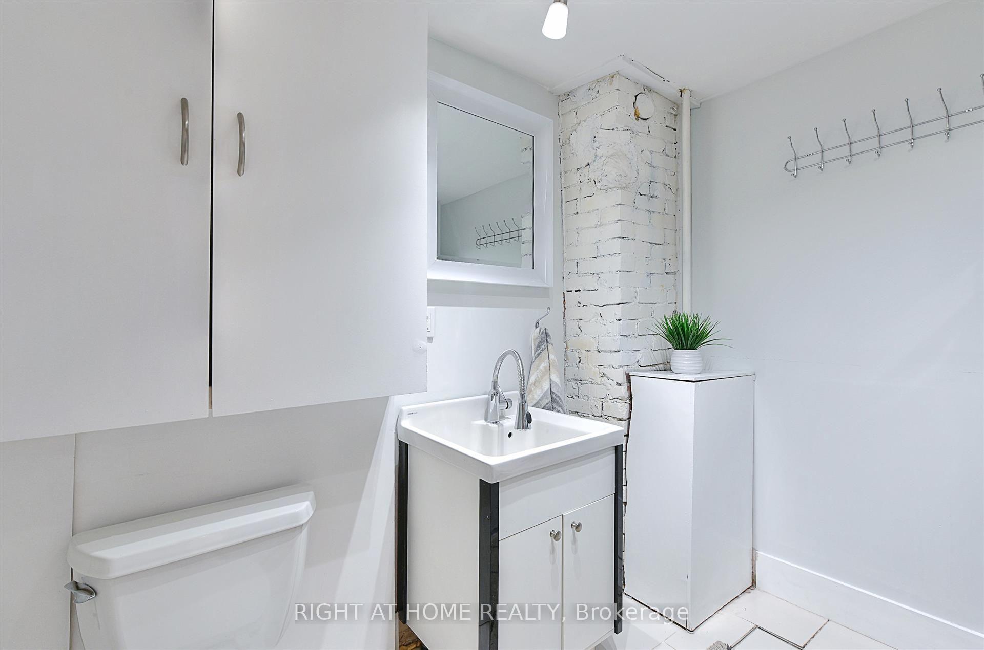 Photo 20 of 183 Earlscourt Avenue, Toronto, Corso Italia-Davenport — HOMEH