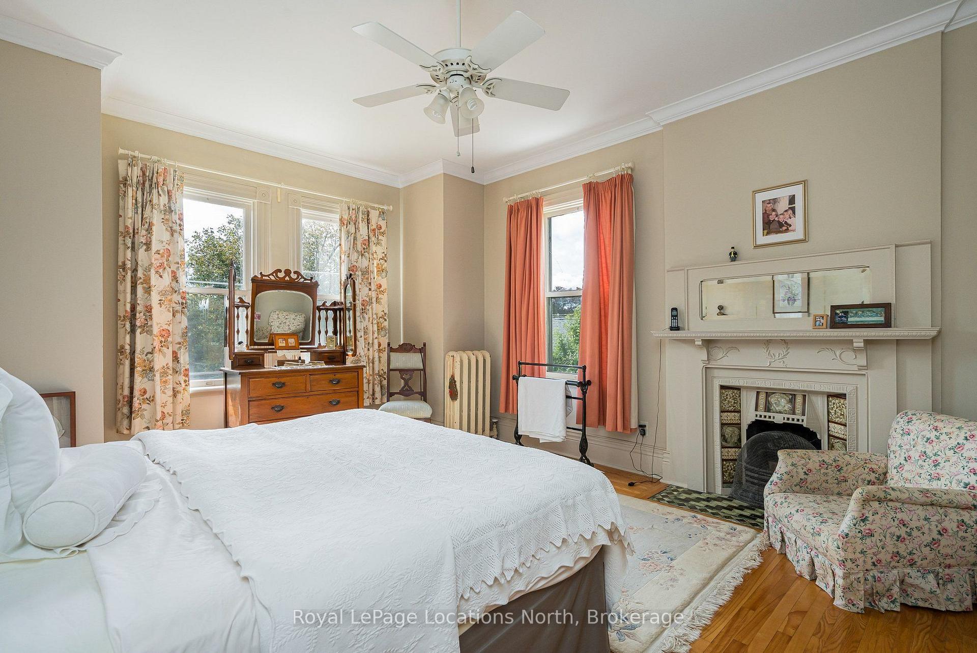 Photo 33 of 291 Third Street, Collingwood — HOMEH