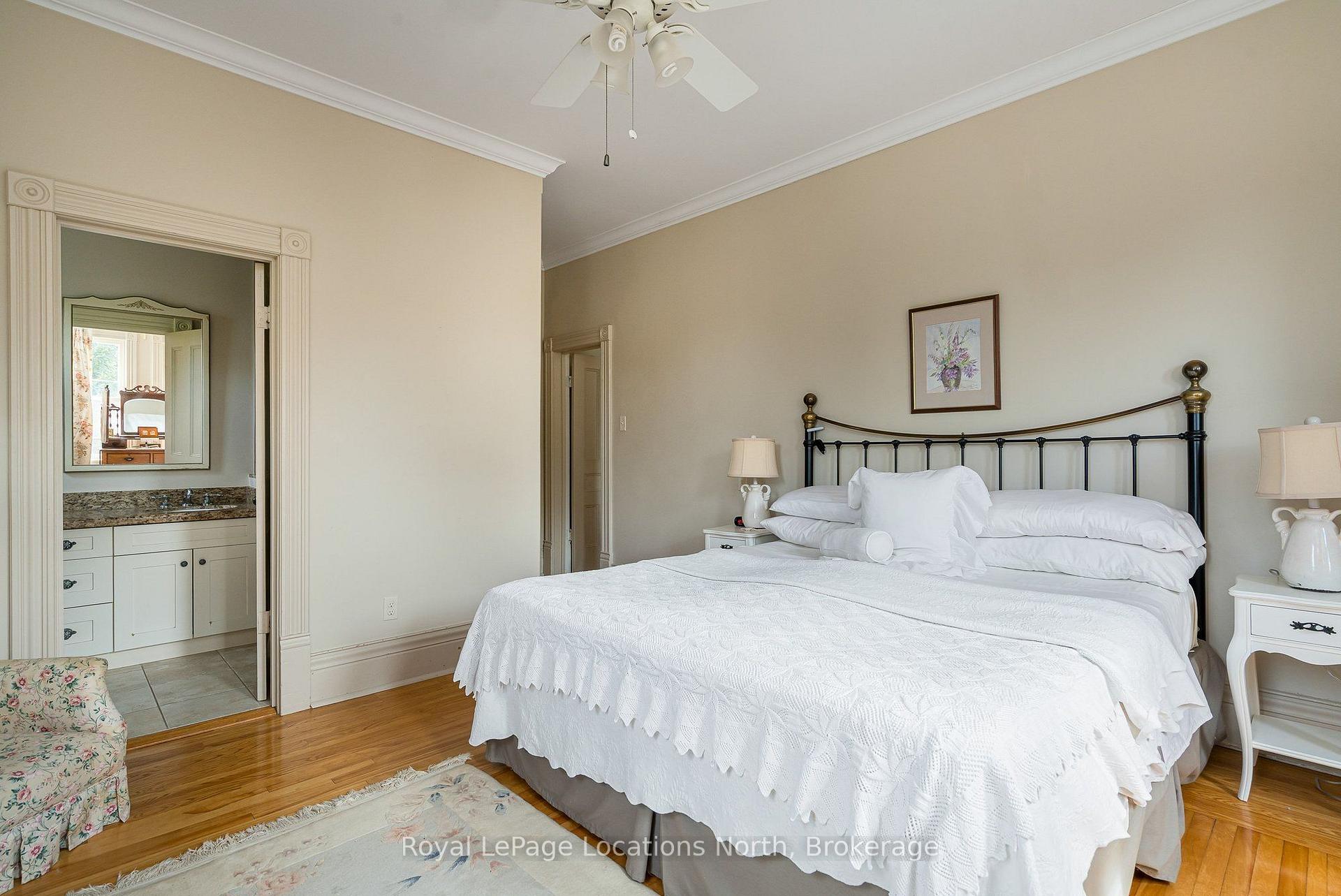 Photo 34 of 291 Third Street, Collingwood — HOMEH