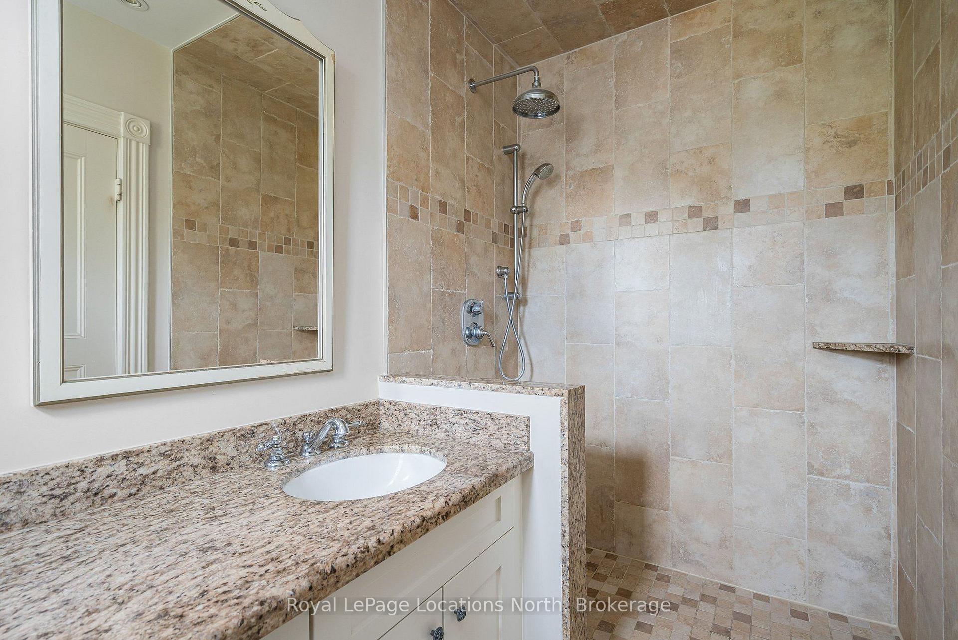 Photo 35 of 291 Third Street, Collingwood — HOMEH