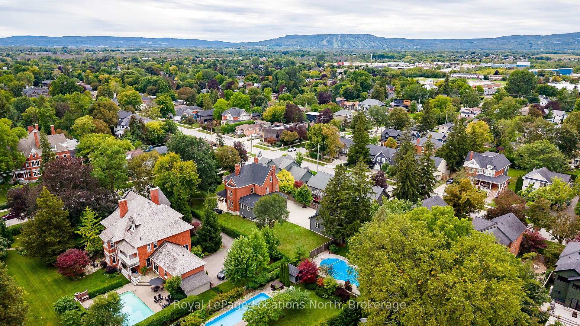Photo 45 of 291 Third Street, Collingwood — HOMEH