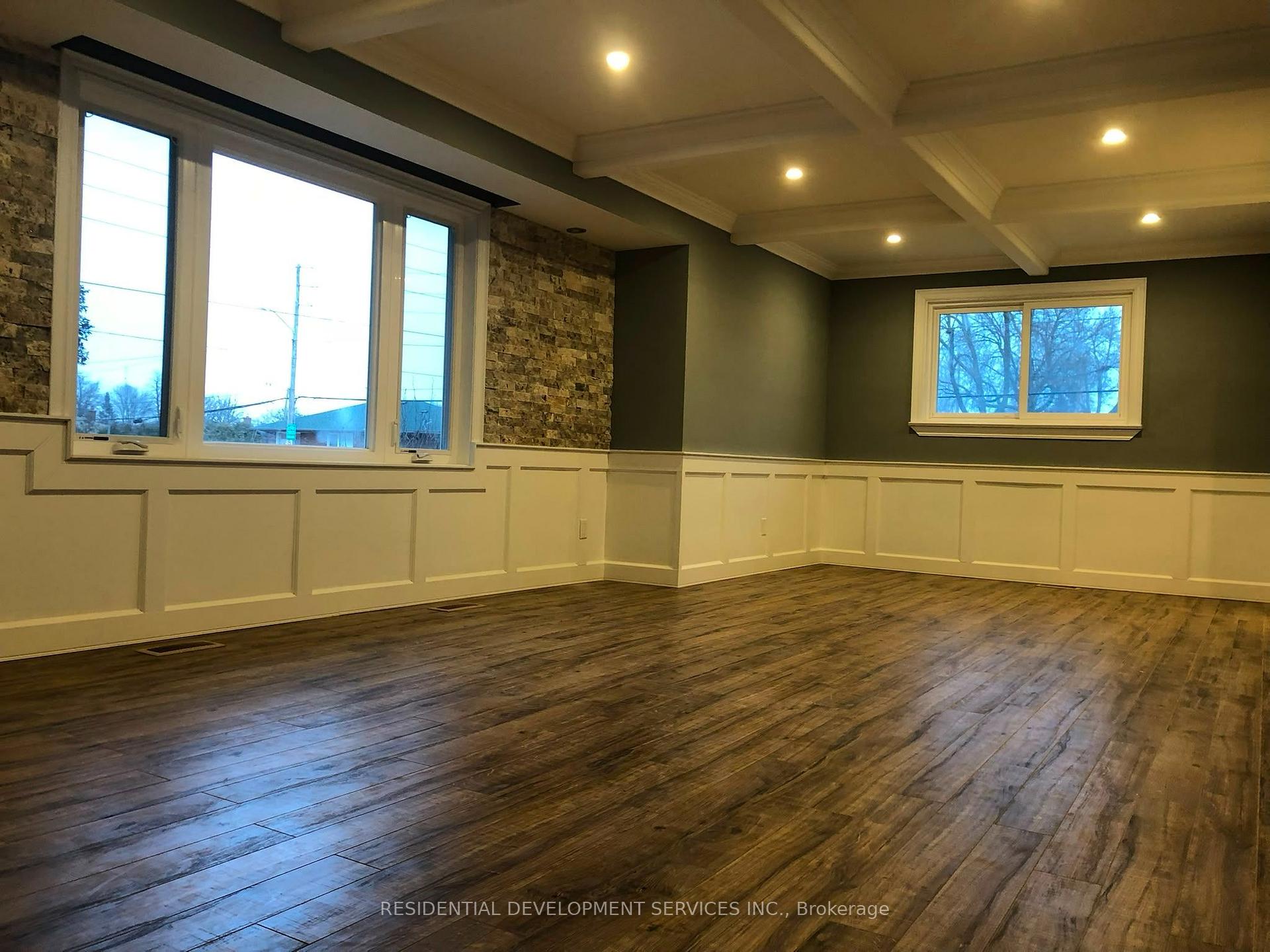 Photo of Unit Upper Flr, 228 Farewell Street