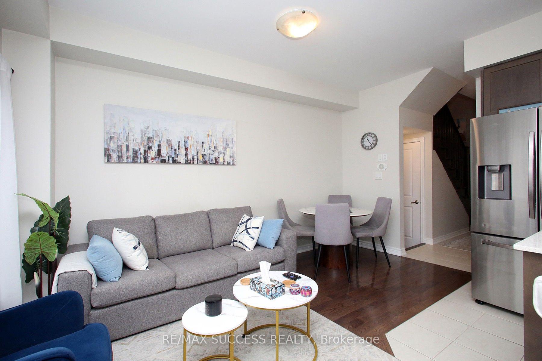 Photo 5 of Unit 71, 377 Glancaster Road, Hamilton, Villages of Glancaster — HOMEH