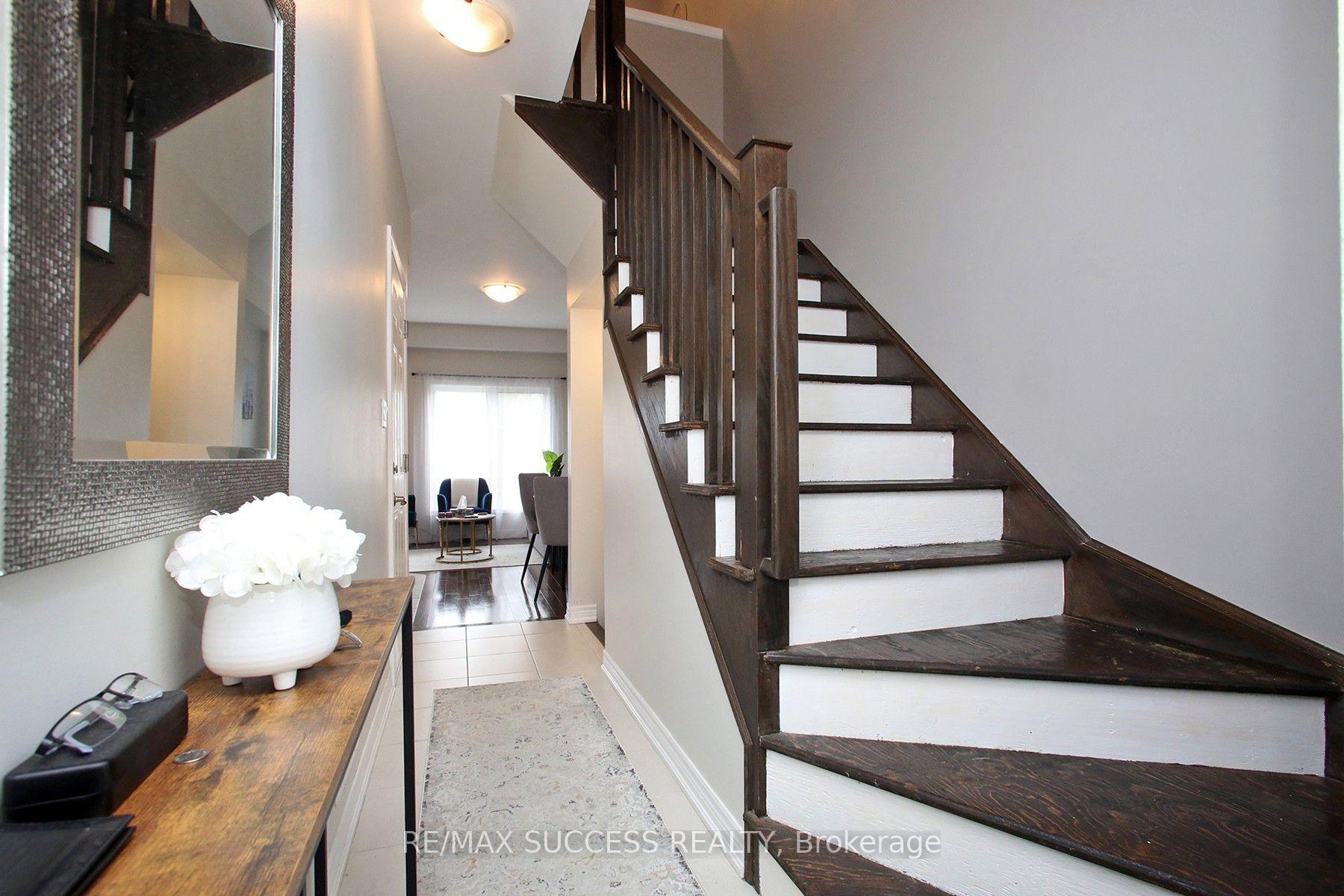 Photo 19 of Unit 71, 377 Glancaster Road, Hamilton, Villages of Glancaster — HOMEH