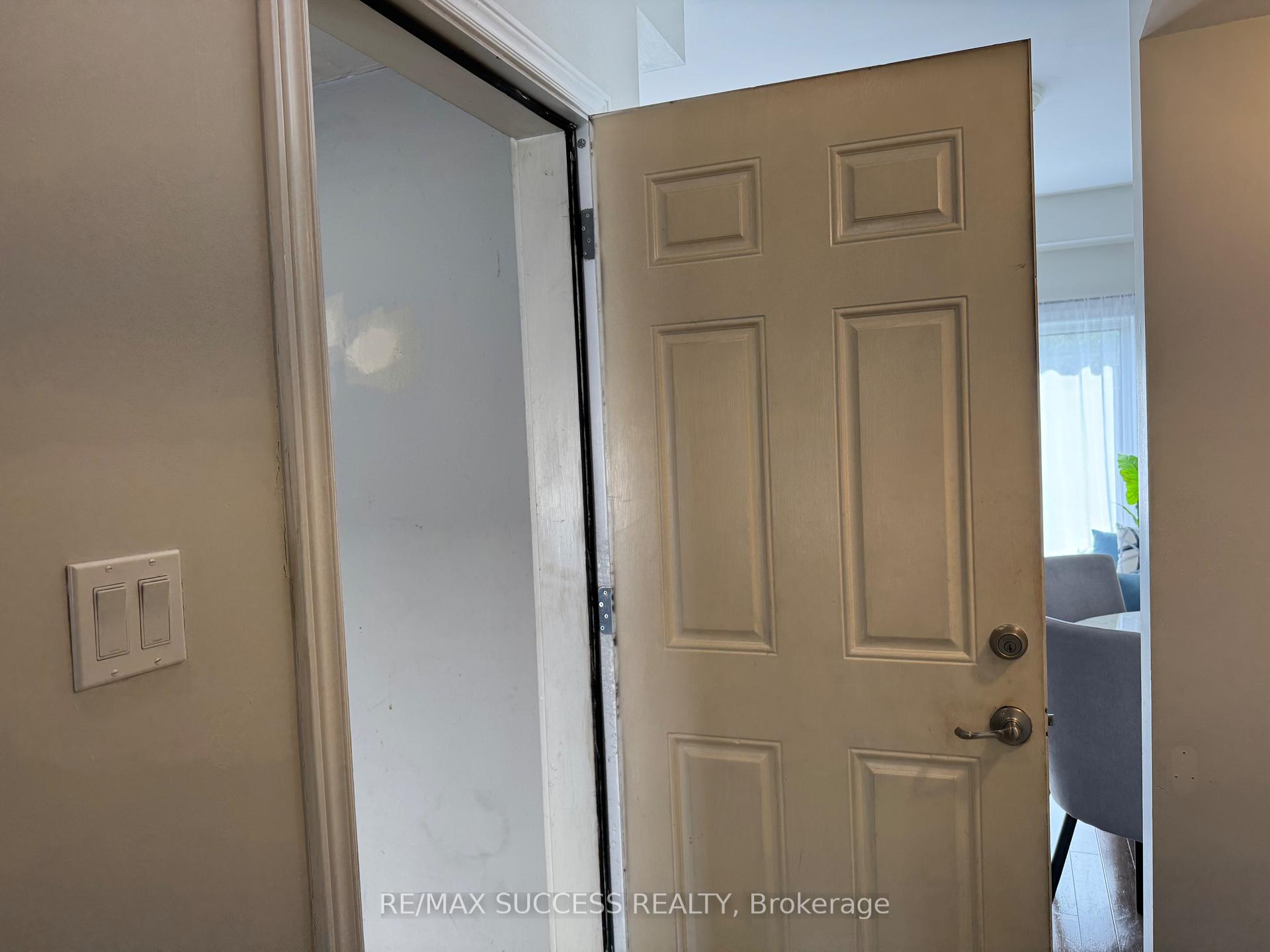 Photo 32 of Unit 71, 377 Glancaster Road, Hamilton, Villages of Glancaster — HOMEH