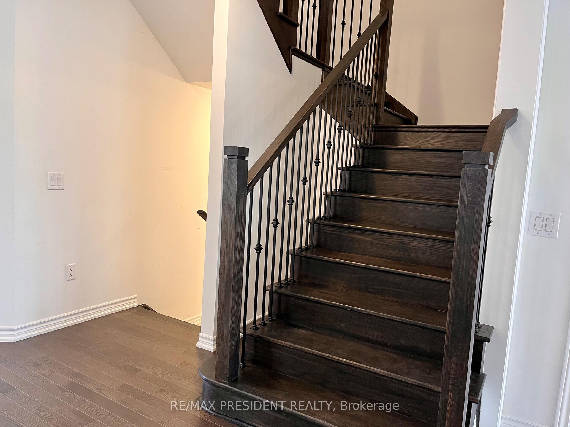 Photo 4 of 39 Aitchison Avenue, Southgate — HOMEH