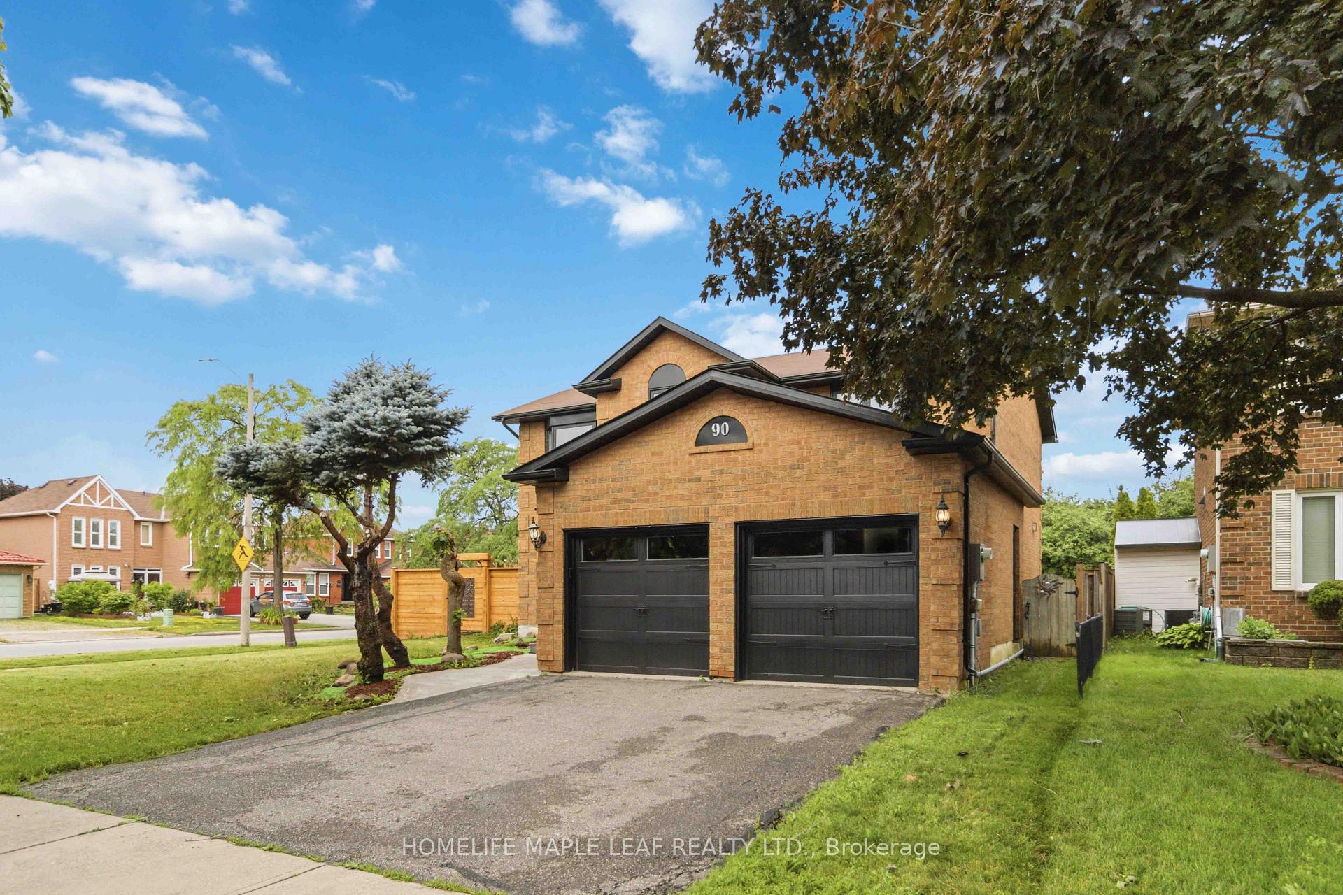 Photo 2 of Unit Upper, 90 Burgby Avenue, Brampton, Northwood Park — HOMEH