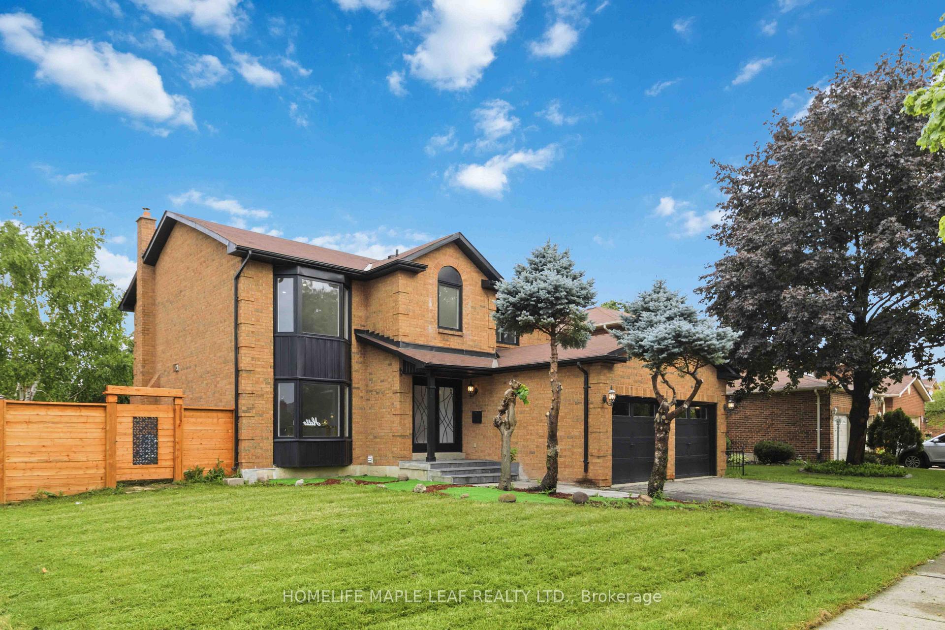 Photo 3 of Unit Upper, 90 Burgby Avenue, Brampton, Northwood Park — HOMEH