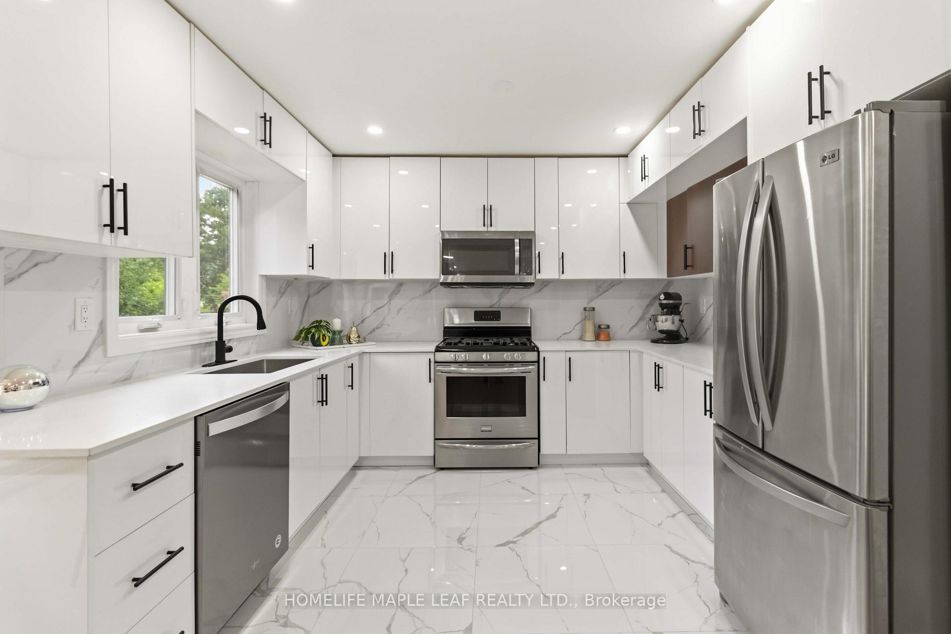 Photo 11 of Unit Upper, 90 Burgby Avenue, Brampton, Northwood Park — HOMEH