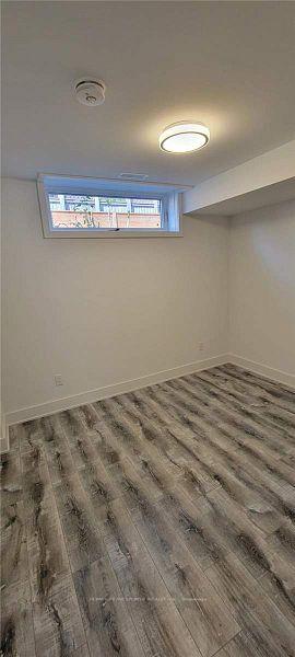 Photo 5 of Unit 102, 6065 McLEOD Road, Niagara Falls, Arad/Fallsview — HOMEH