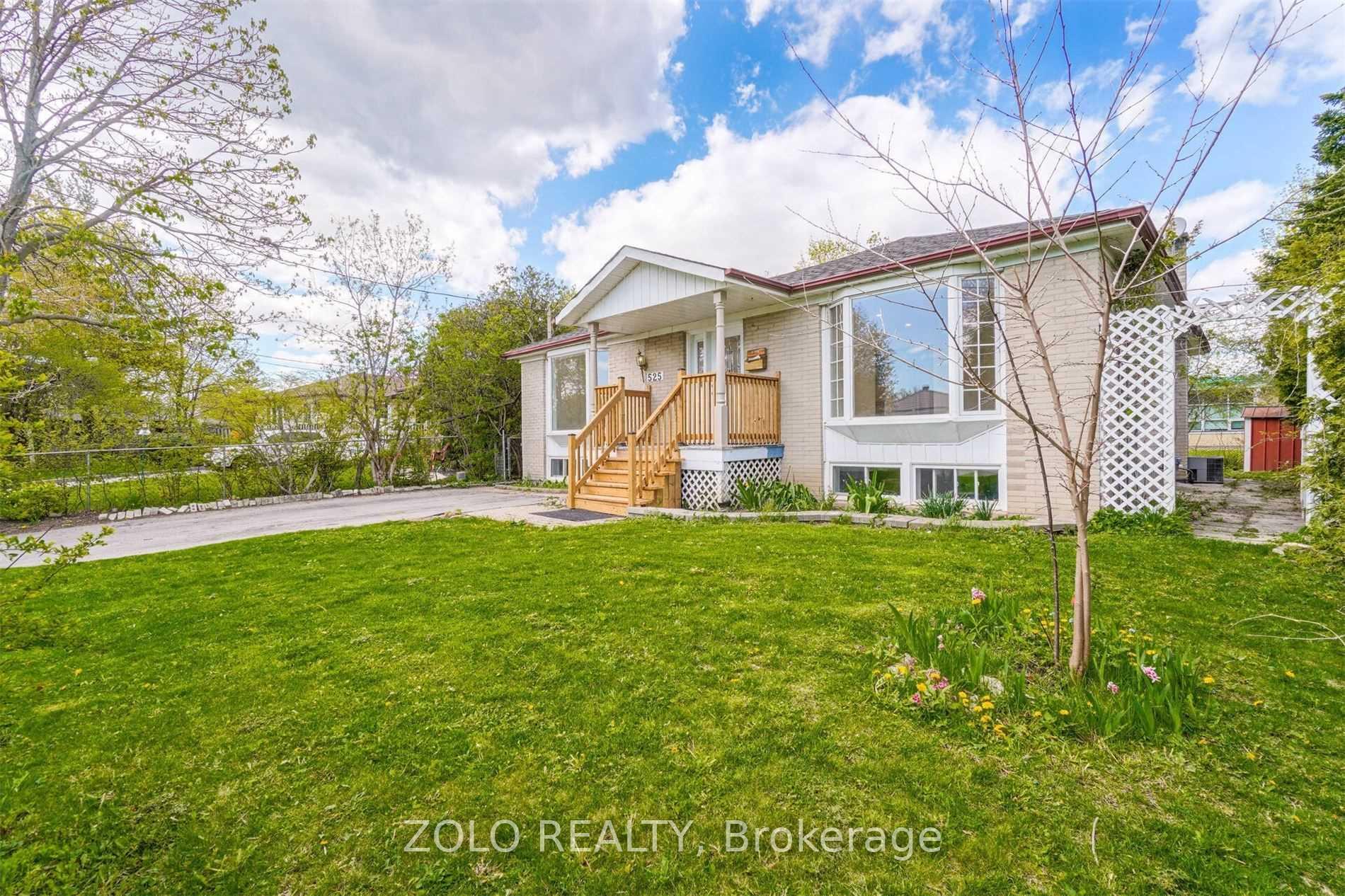 Photo of 525 Lynett Crescent