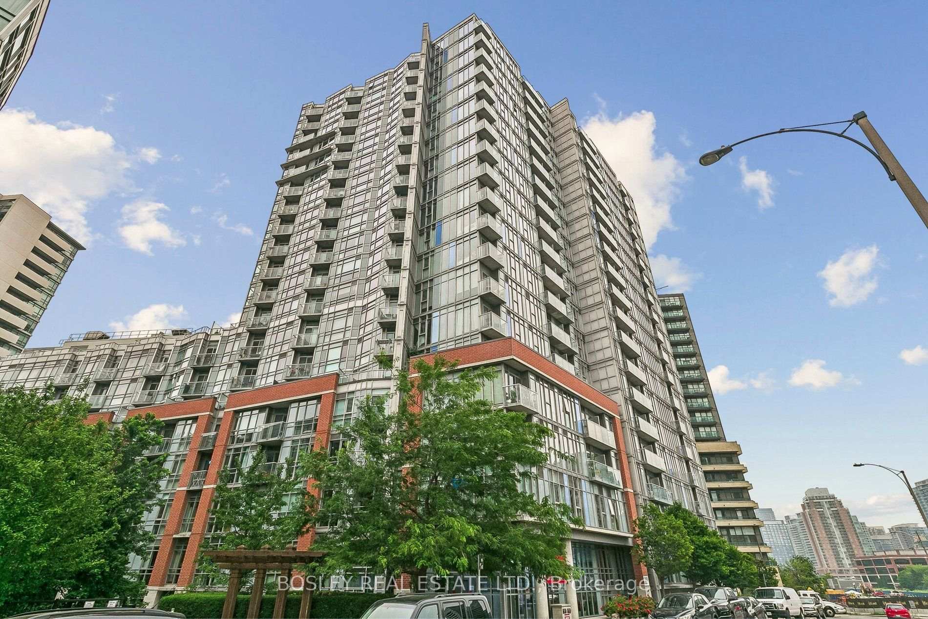 Photo 3 of Unit 506, 150 Sudbury Street, Toronto, Little Portugal — HOMEH