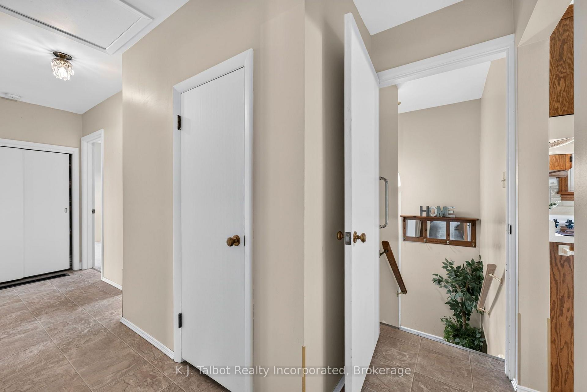 Photo 14 of 78 Blake Street E, Goderich, Goderich (Town) — HOMEH