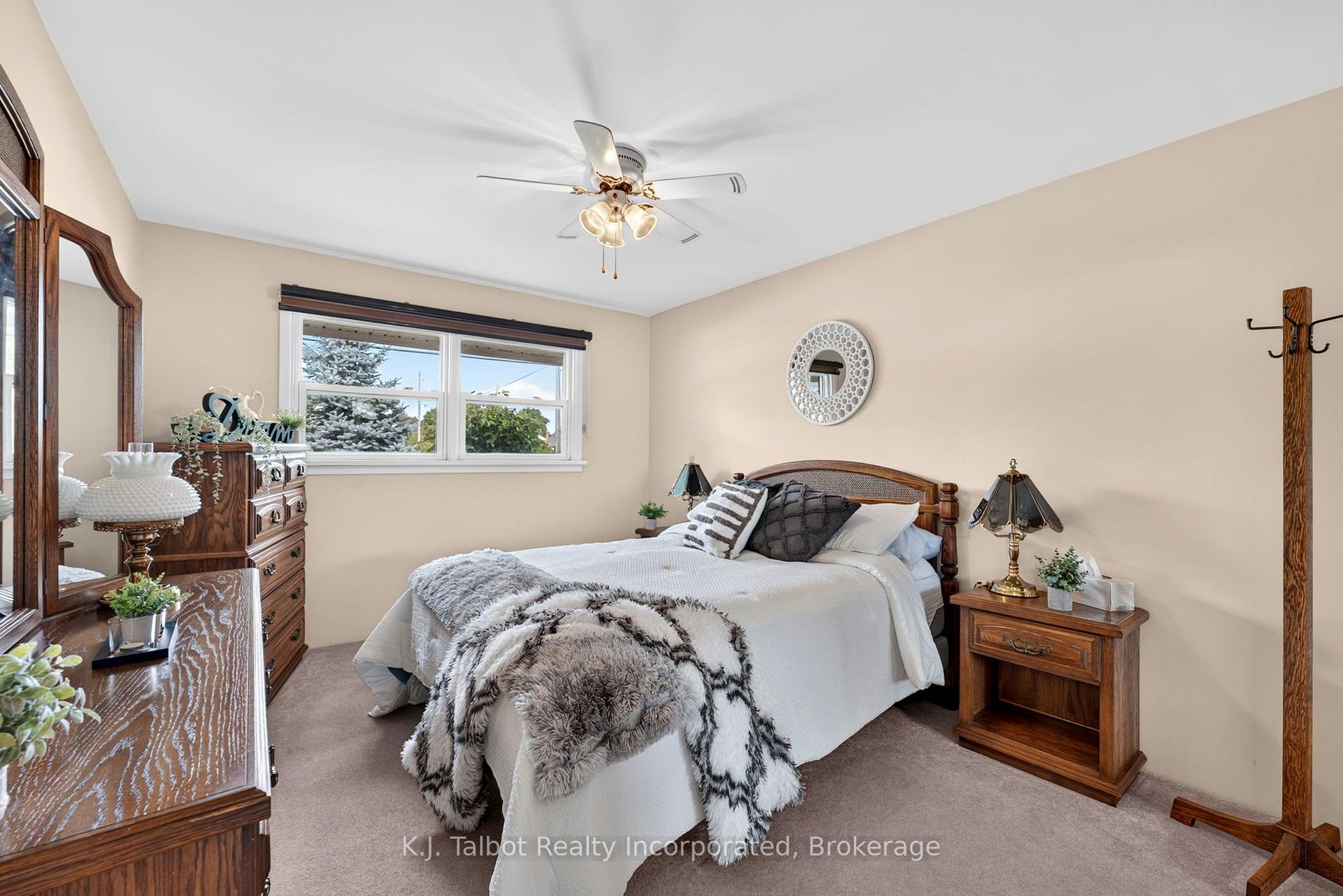 Photo 17 of 78 Blake Street E, Goderich, Goderich (Town) — HOMEH