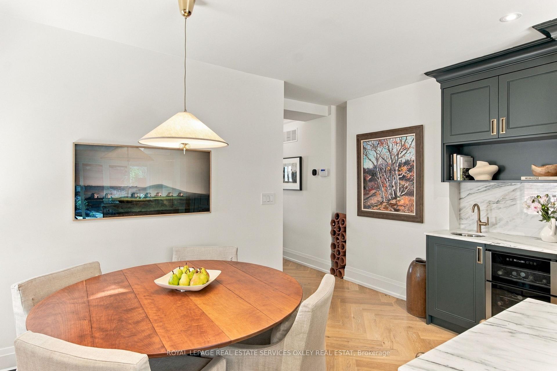 Photo 8 of 113 Sherwood Avenue, Toronto, Mount Pleasant East — HOMEH