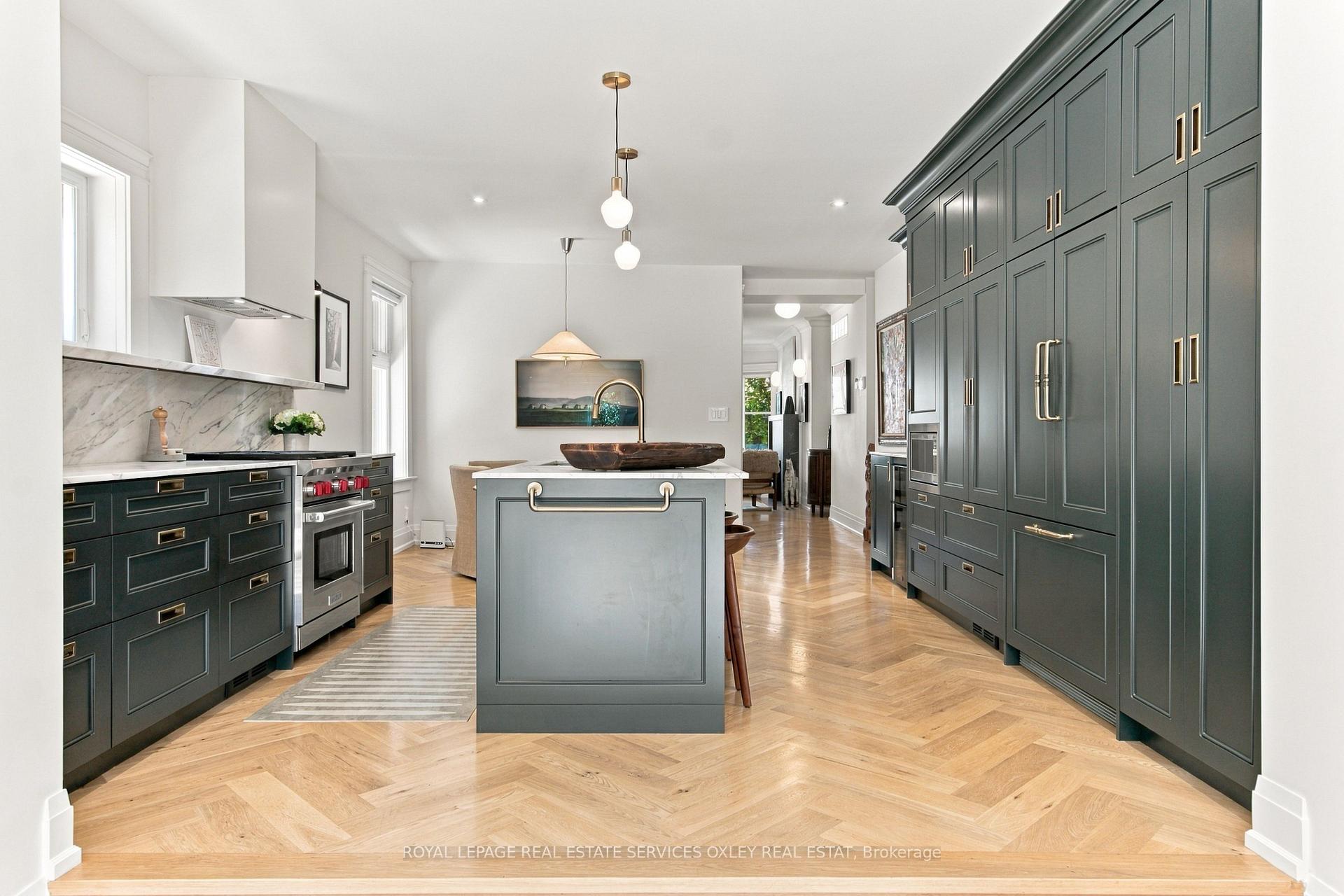 Photo 13 of 113 Sherwood Avenue, Toronto, Mount Pleasant East — HOMEH