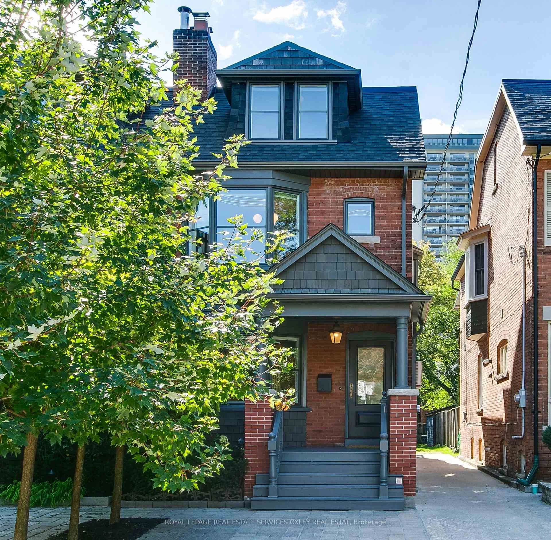 Photo 2 of 113 Sherwood Avenue, Toronto, Mount Pleasant East — HOMEH