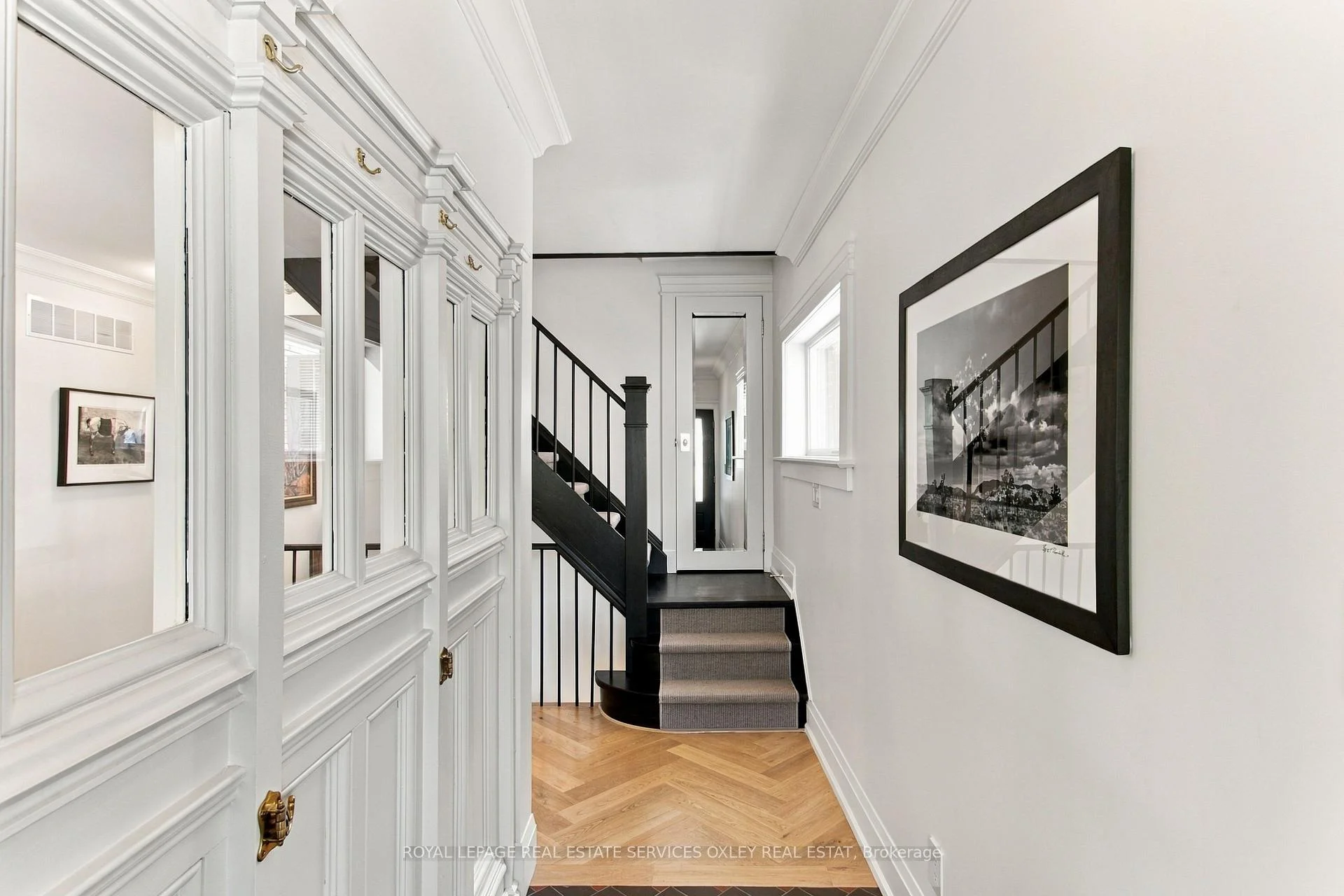 Photo 4 of 113 Sherwood Avenue, Toronto, Mount Pleasant East — HOMEH