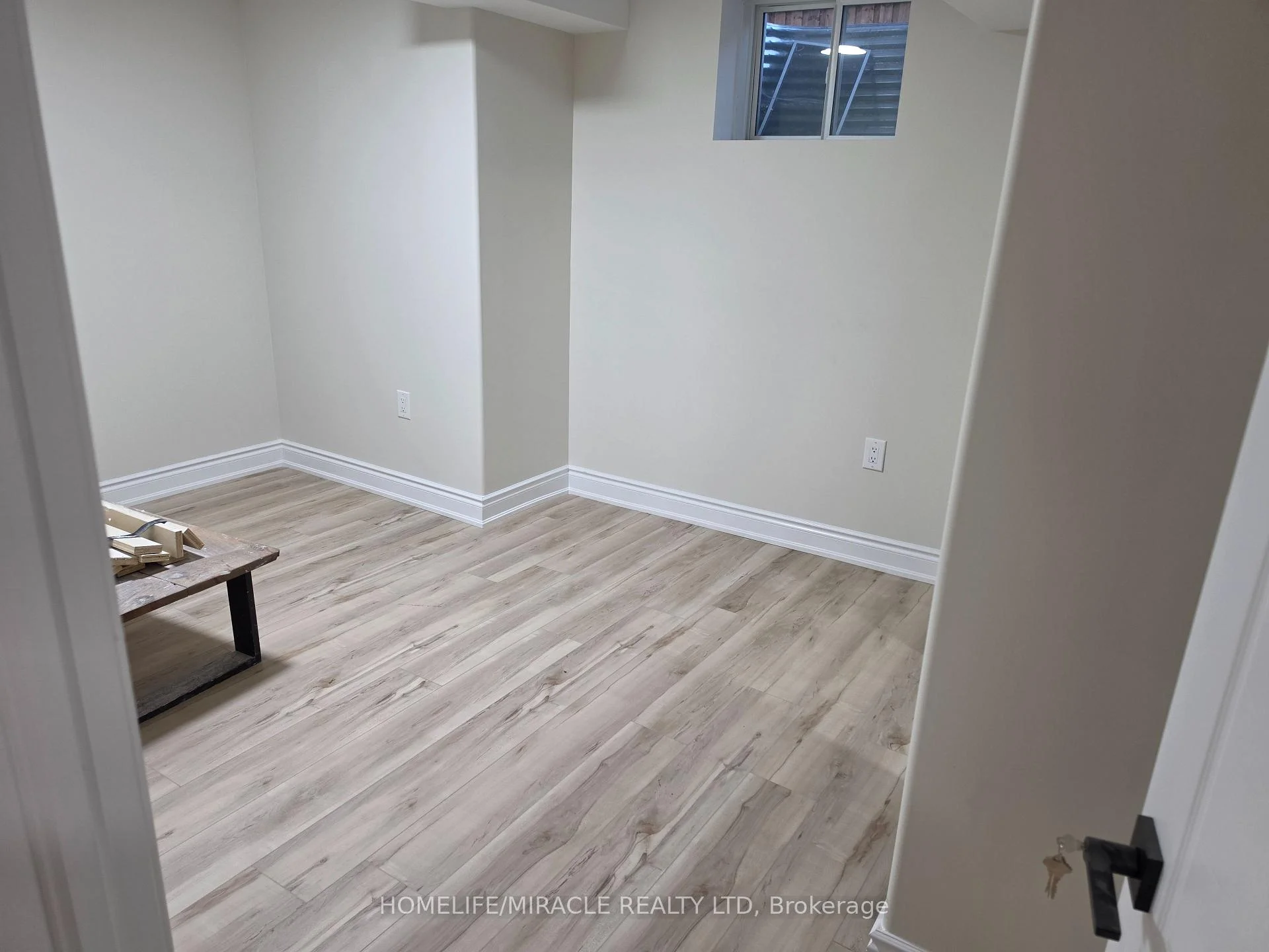 Photo 9 of Unit Lower, 15 Elderberry Street, Caledon, Rural Caledon — HOMEH