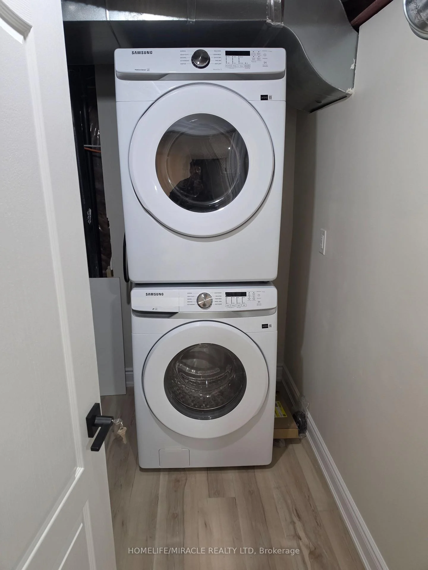 Photo 10 of Unit Lower, 15 Elderberry Street, Caledon, Rural Caledon — HOMEH
