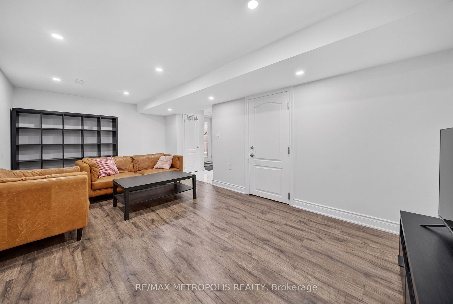 Photo 9 of Unit Bsmt, 6 Madoc Drive, Brampton, Madoc — HOMEH