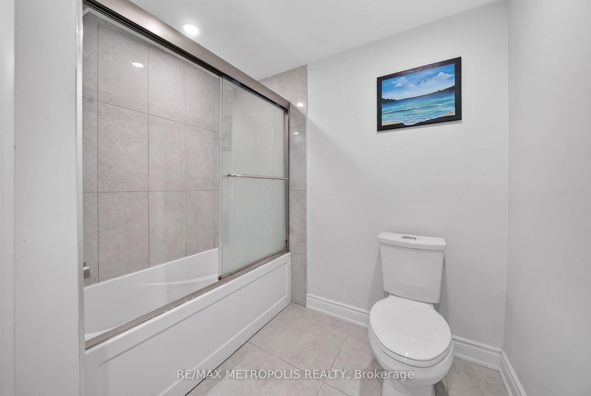 Photo 18 of Unit Bsmt, 6 Madoc Drive, Brampton, Madoc — HOMEH