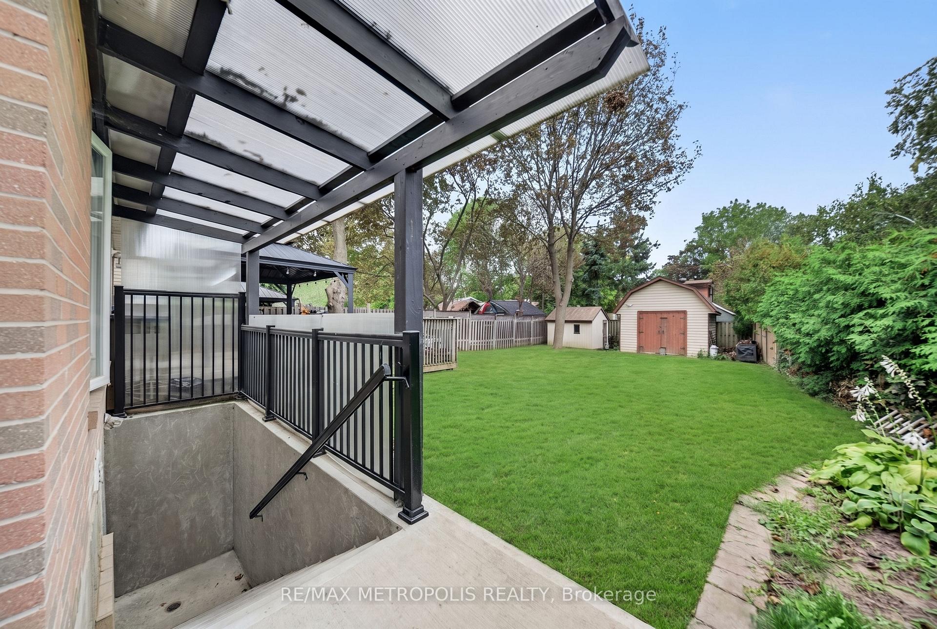 Photo 21 of Unit Bsmt, 6 Madoc Drive, Brampton, Madoc — HOMEH
