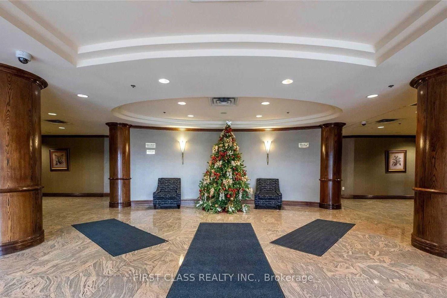Photo 2 of Unit 715, 11 Michael Power Place, Etobicoke, Islington-City Centre West — HOMEH