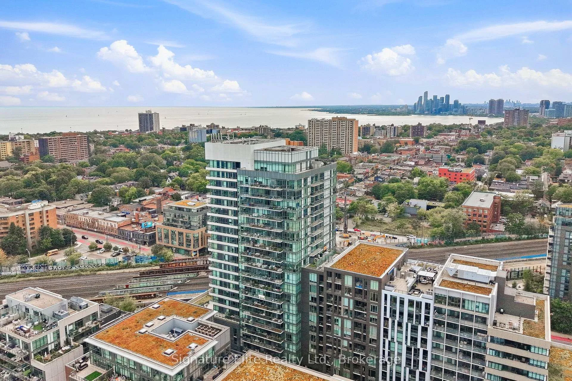 Photo 43 of Unit 1303, 20 Minowan Miikan Lane, Toronto, Little Portugal — HOMEH