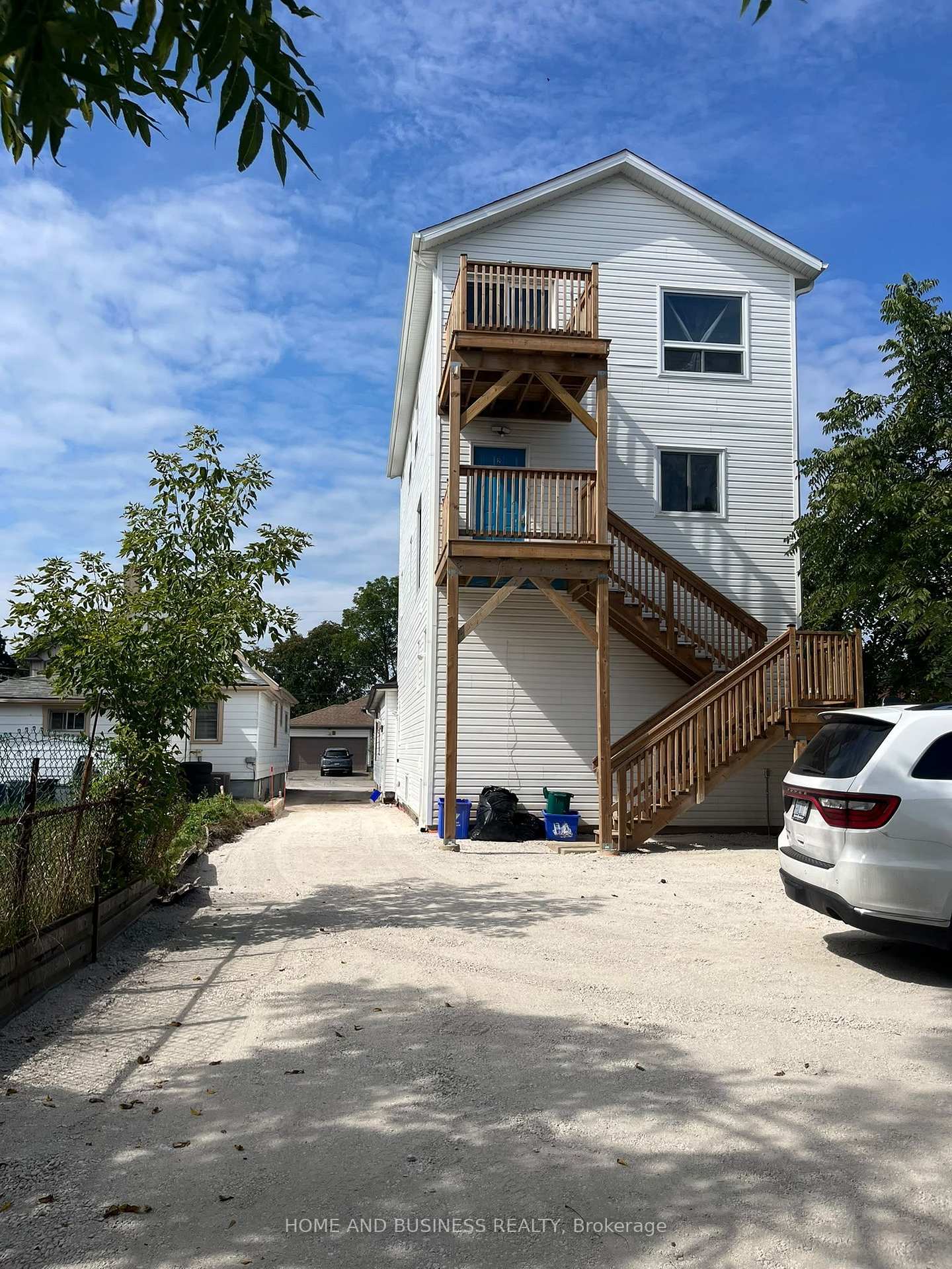 Photo 2 of Unit 1, 2 patricia Street, Thorold, Thorold Downtown — HOMEH